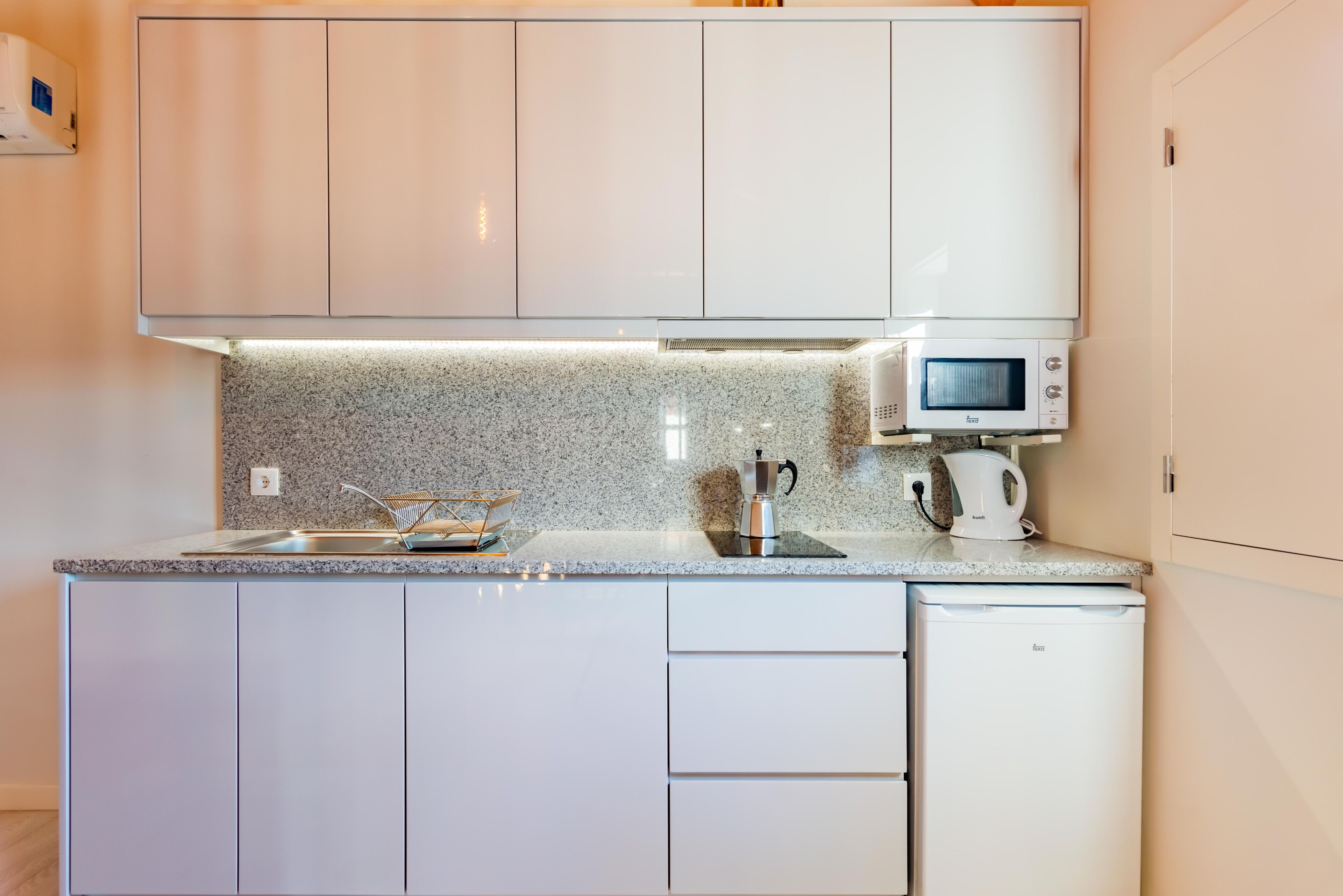 Lemago Porto Apartments São Bento by BnbHost