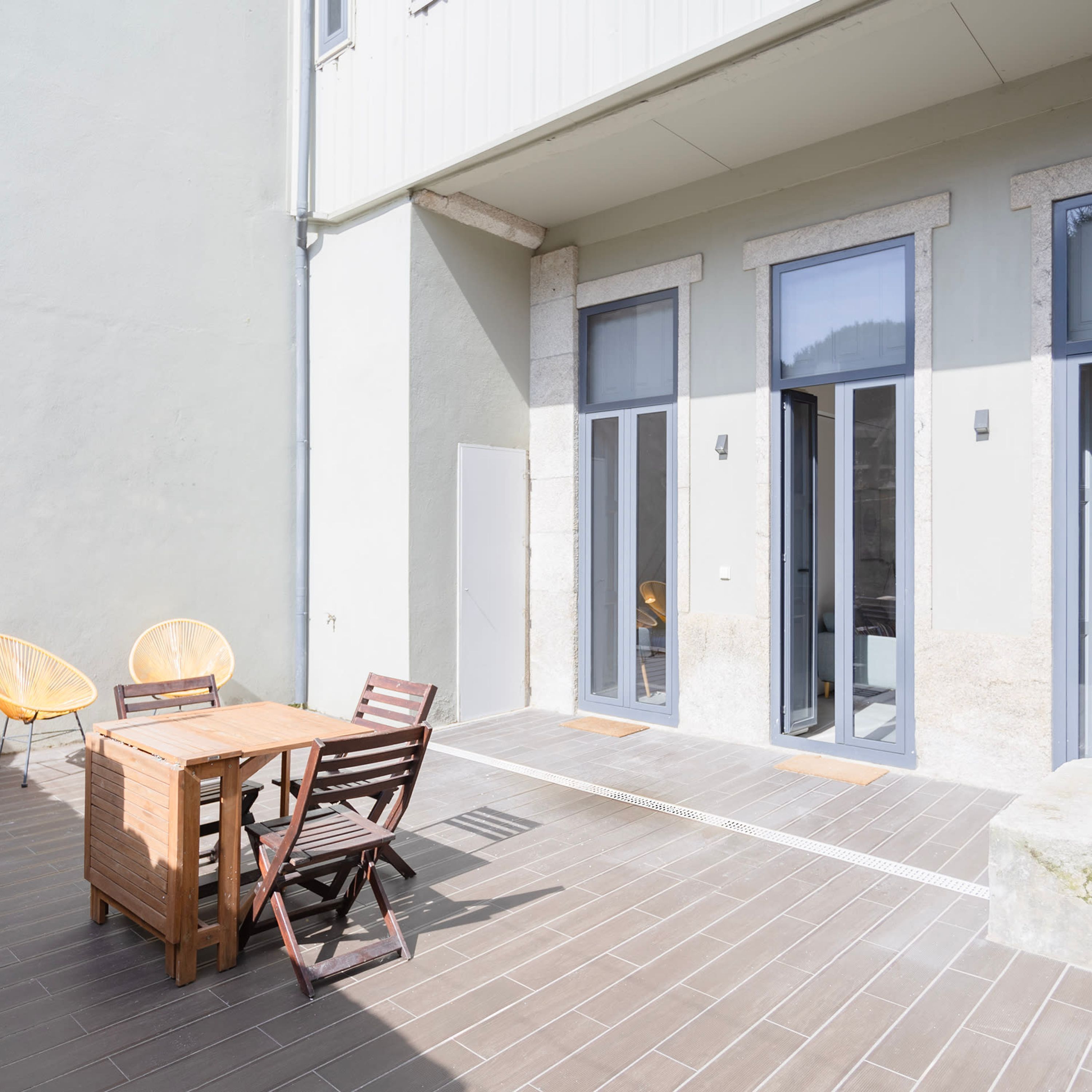 Liiiving In Porto Terrace & Sunny Apartment