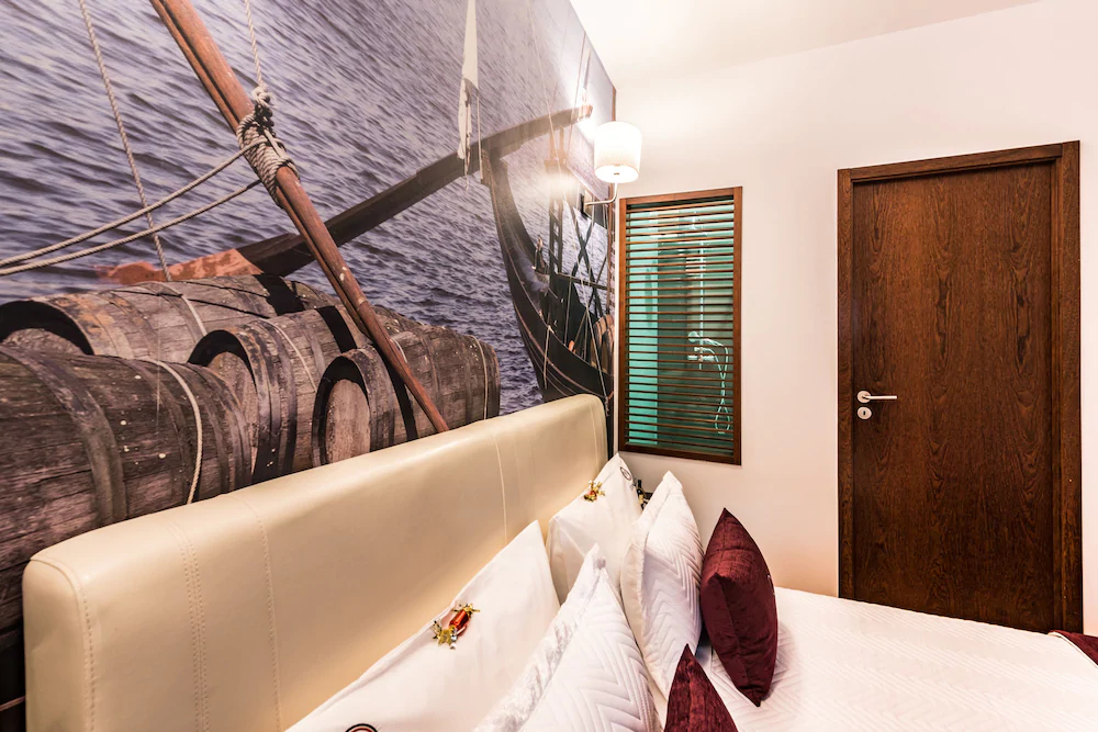Lounge Inn