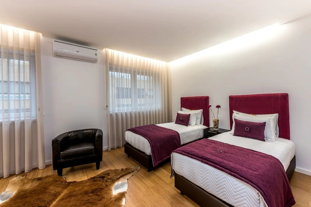 Lounge Inn