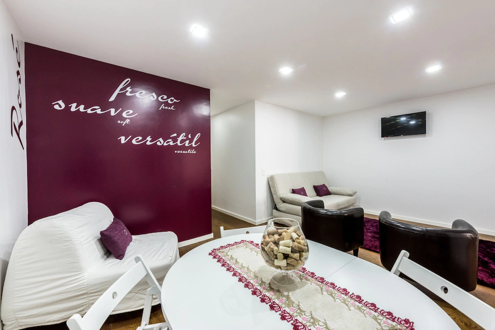 Lounge Inn