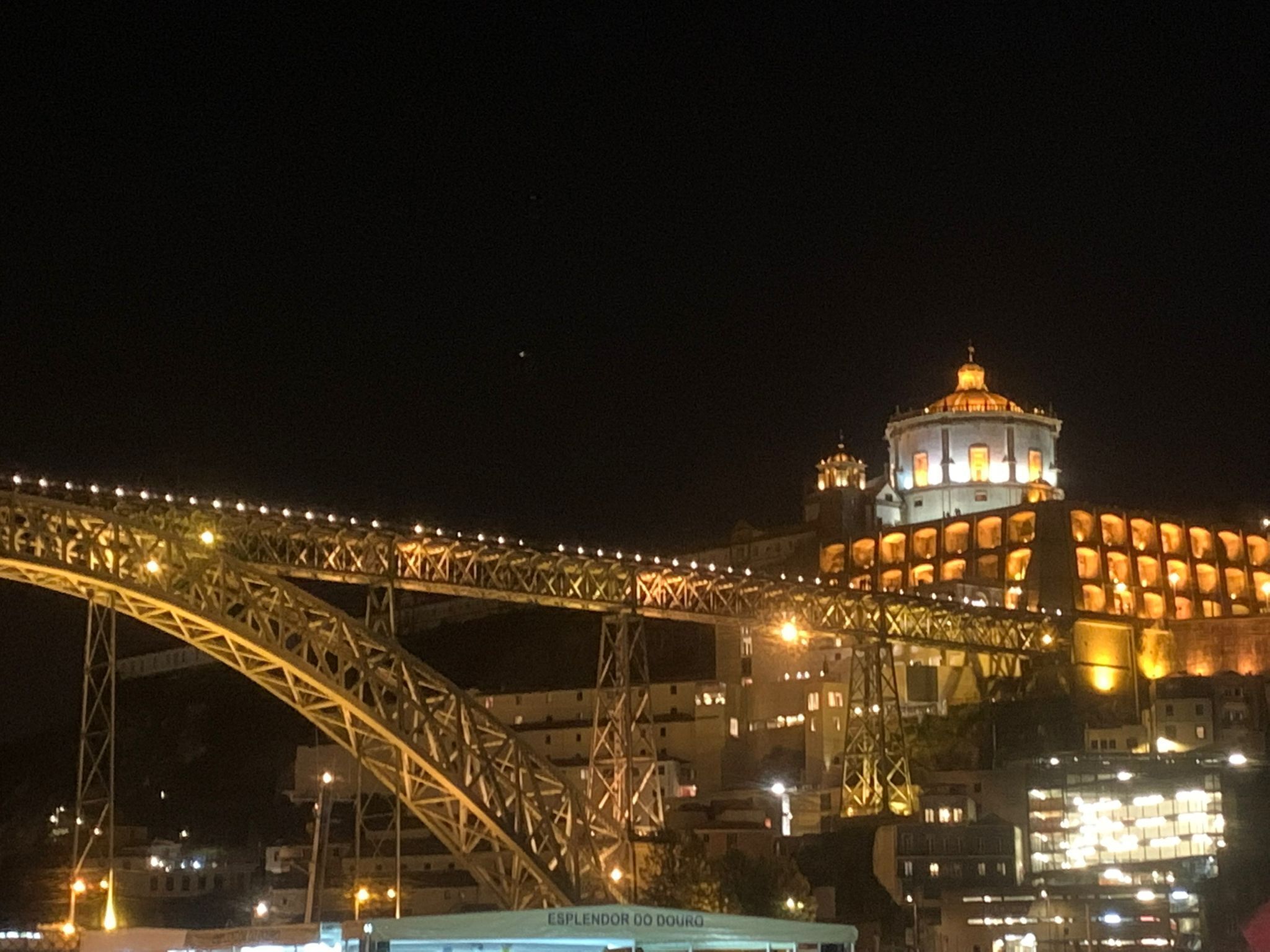 Oporto Station Hostel & Rooms
