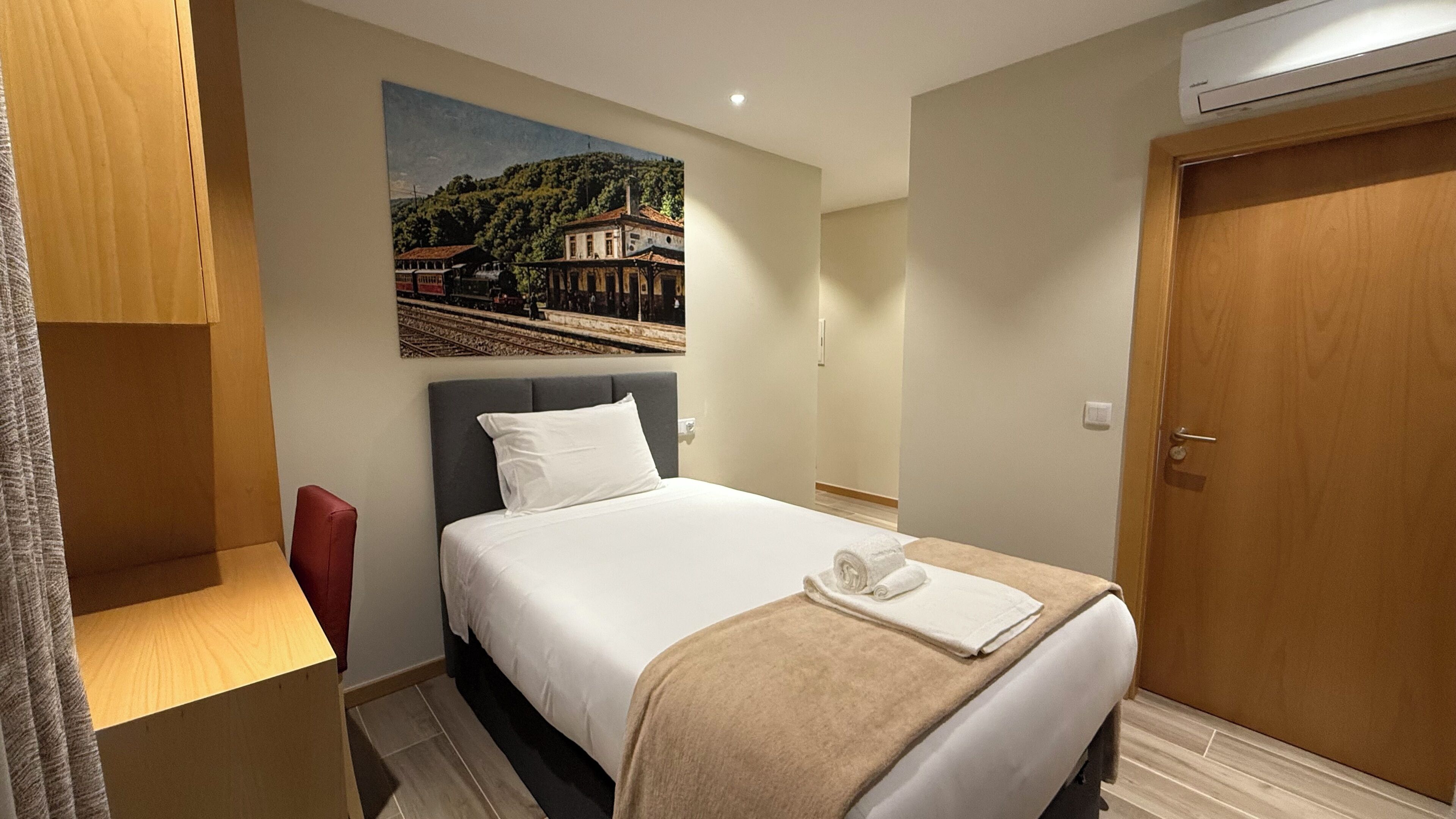 Oporto Station Hostel & Rooms