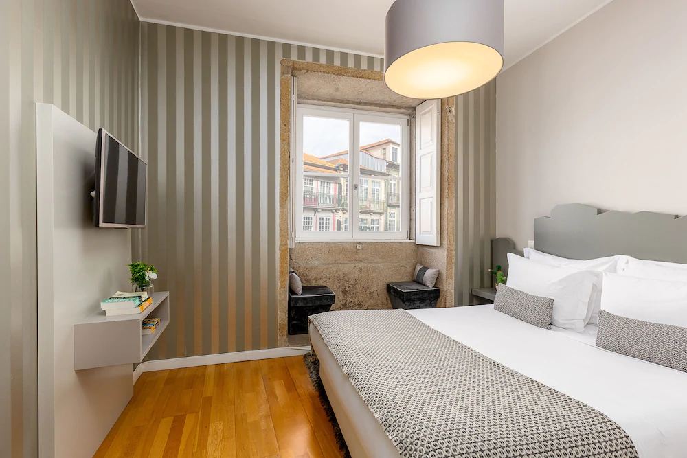 Your Opo Clerigos Apartments