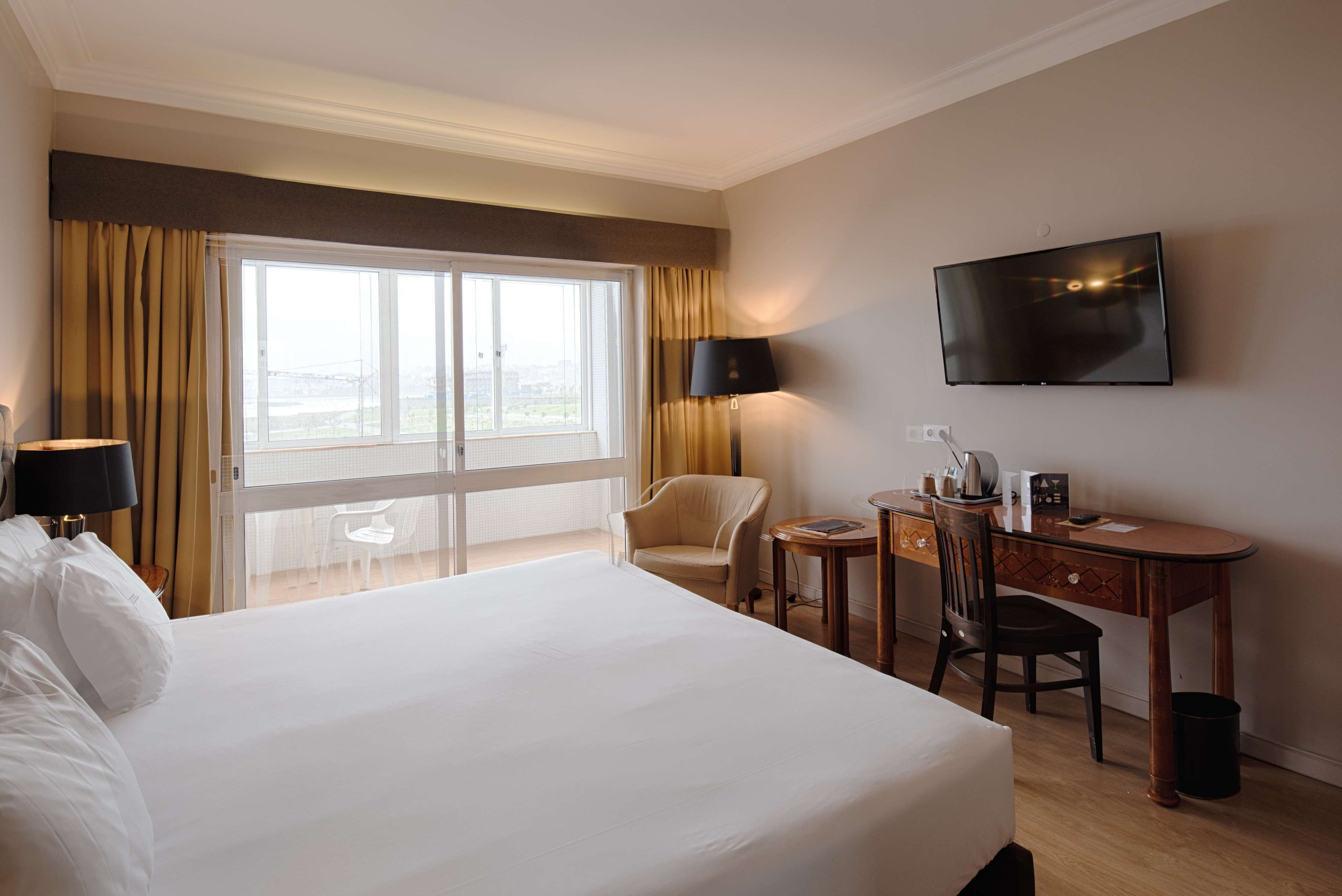 Golden Tulip Porto Gaia Hotel & Spa