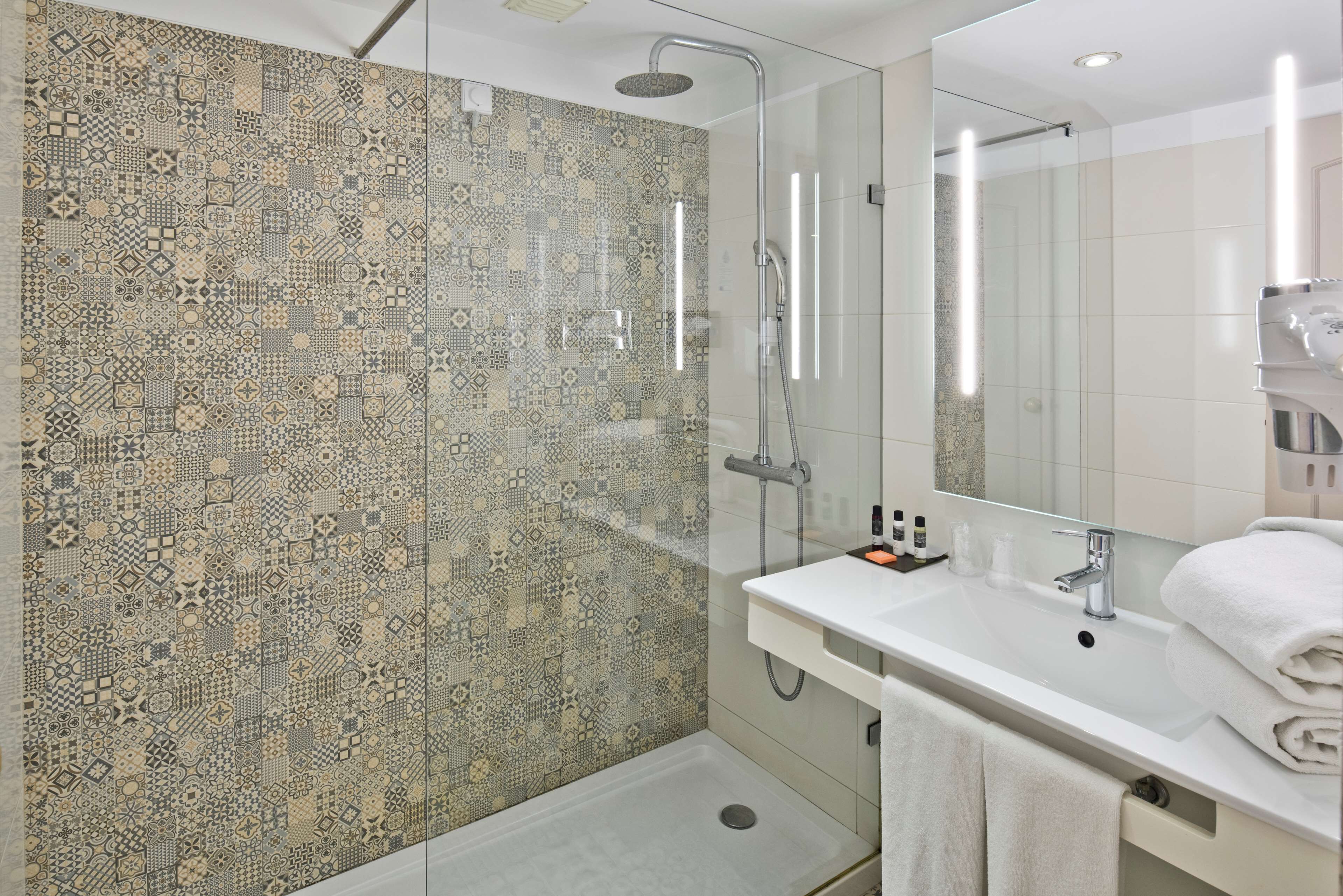 Golden Tulip Porto Gaia Hotel & Spa