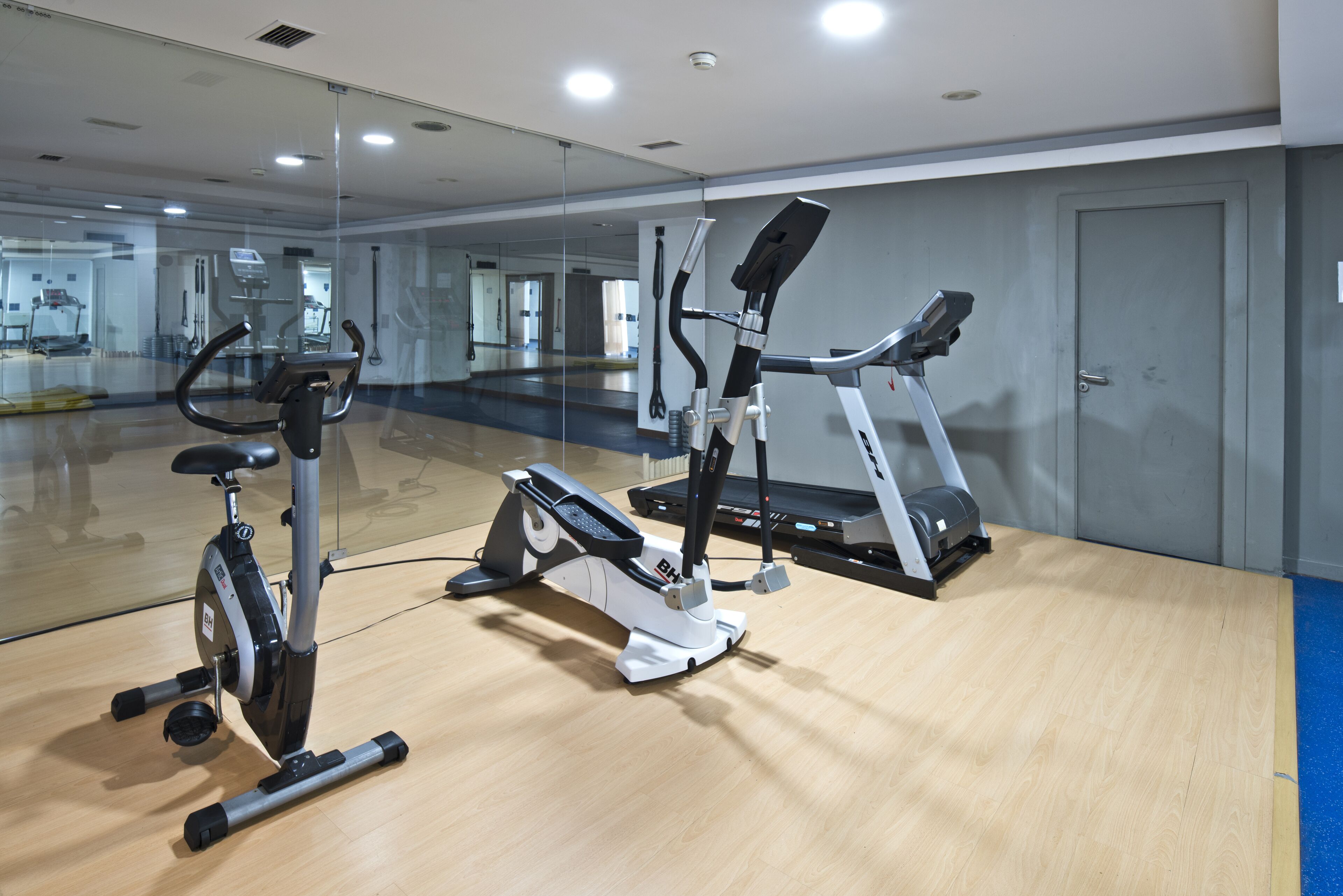Golden Tulip Porto Gaia Hotel & Spa