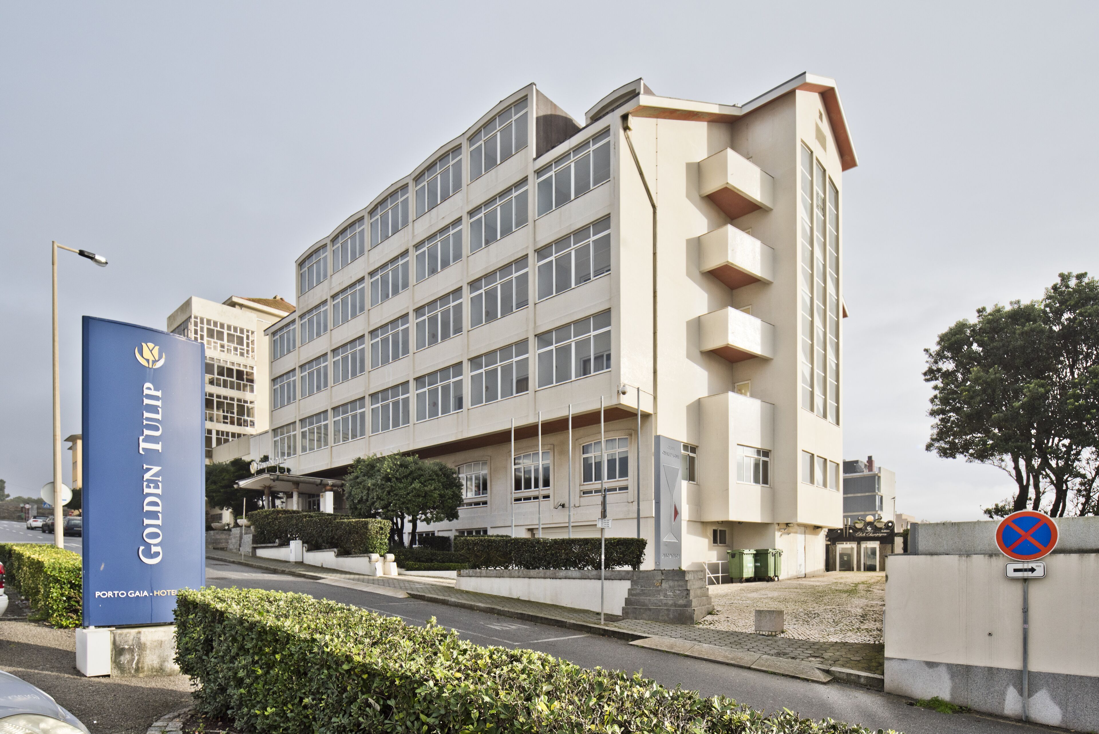 Golden Tulip Porto Gaia Hotel & Spa