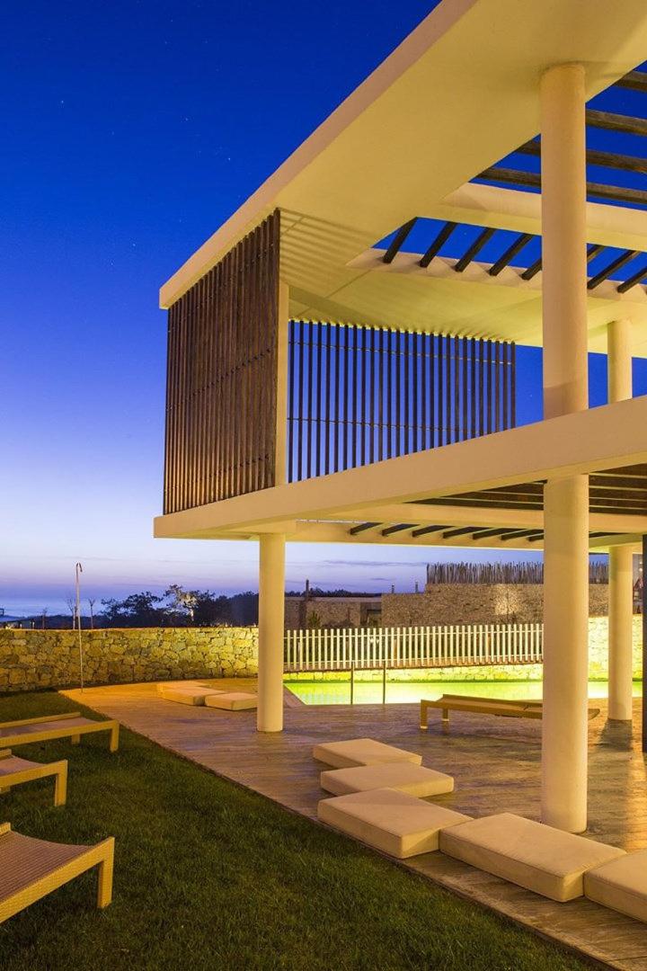 Areias do Seixo Villas