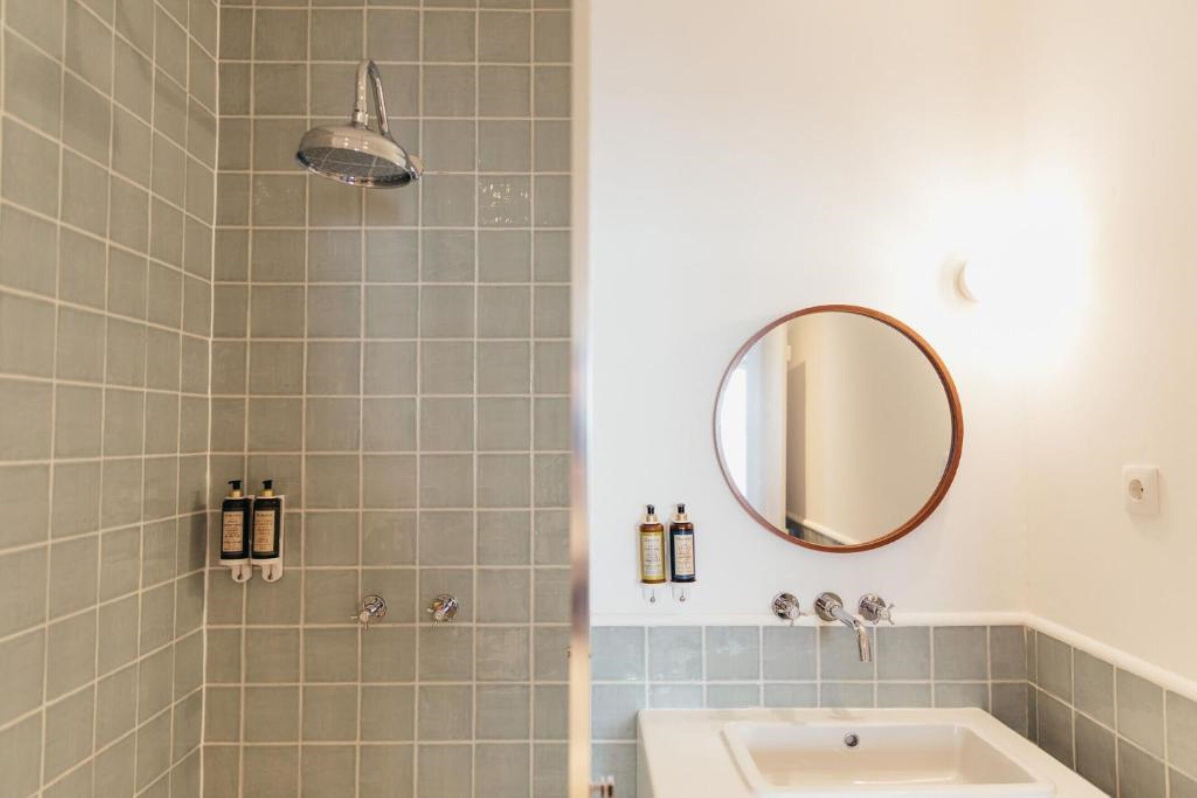 Legasea Cascais Guesthouse