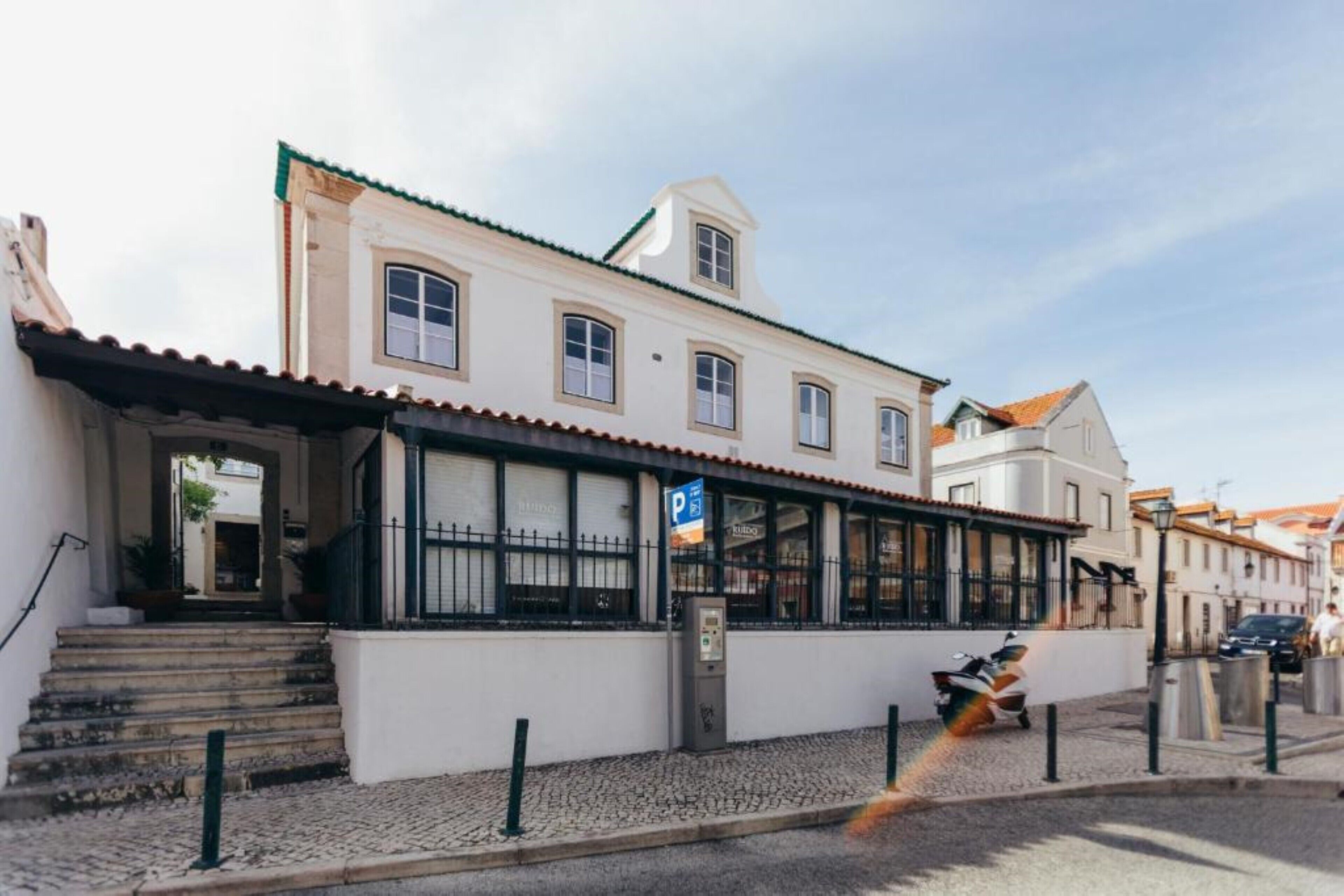 Legasea Cascais Guesthouse