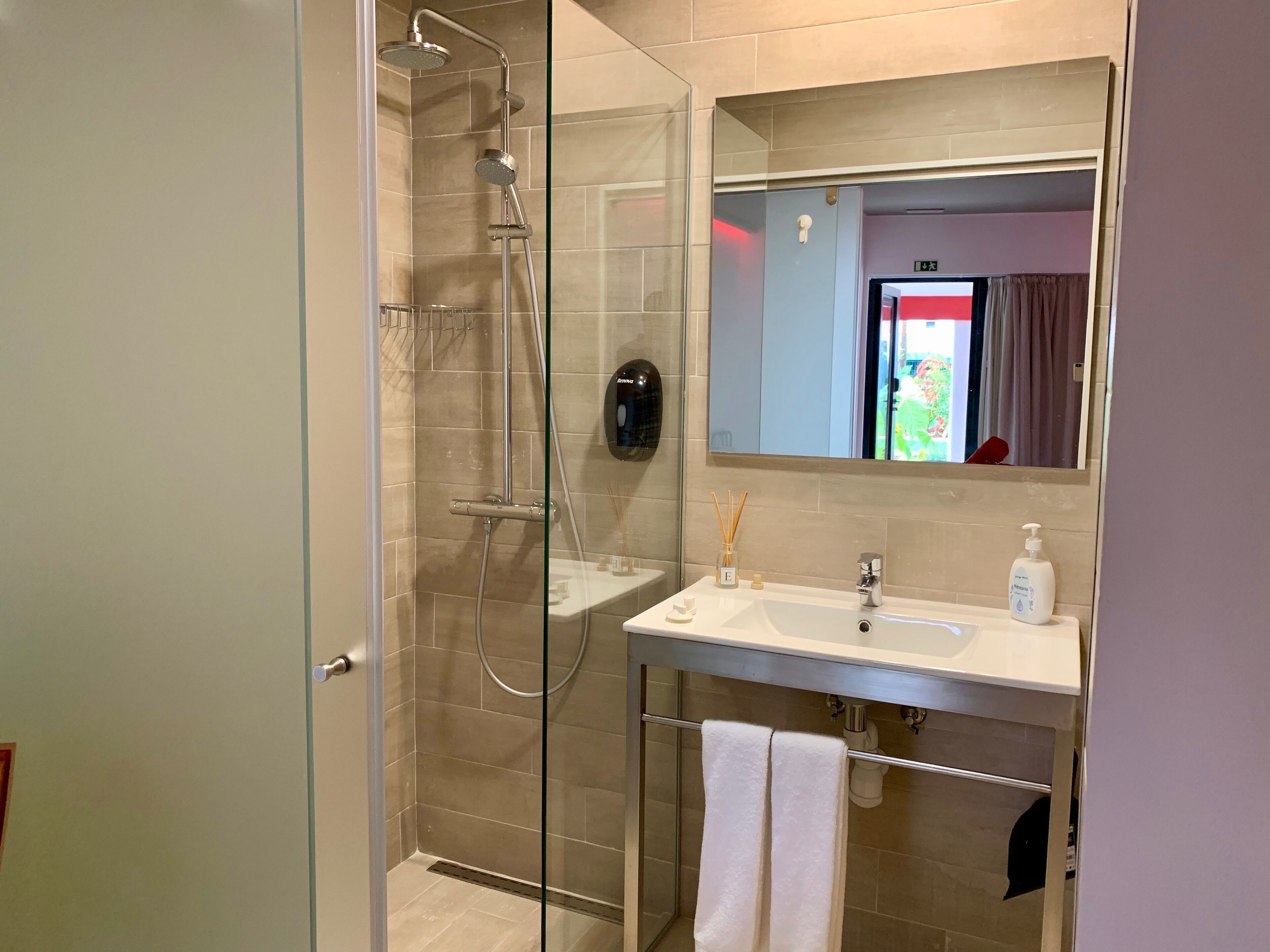 Villa 3 Caparica Lisbon Gay Beach Resort