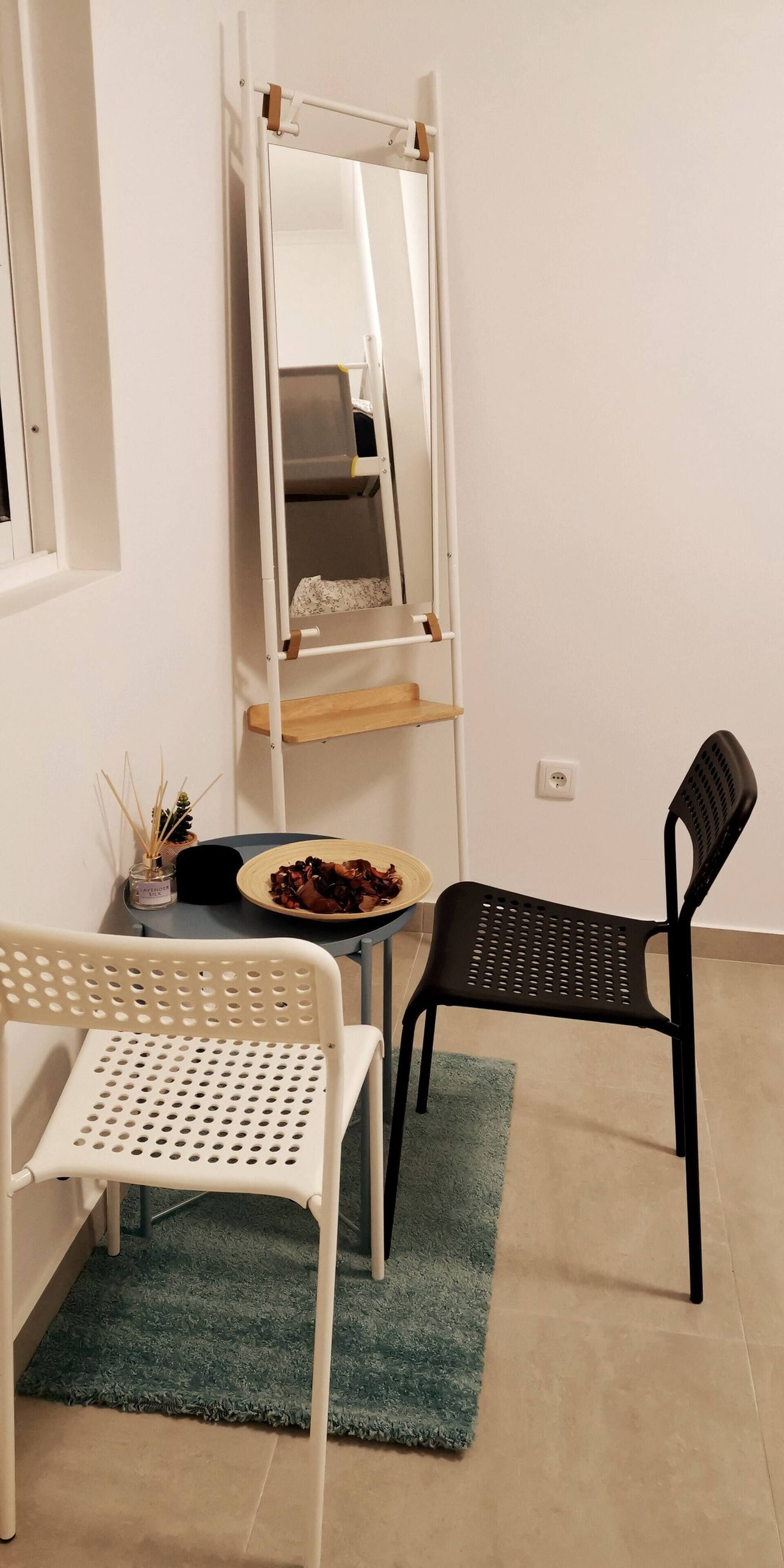 Caparica Poshtel, An Luxury Hostel