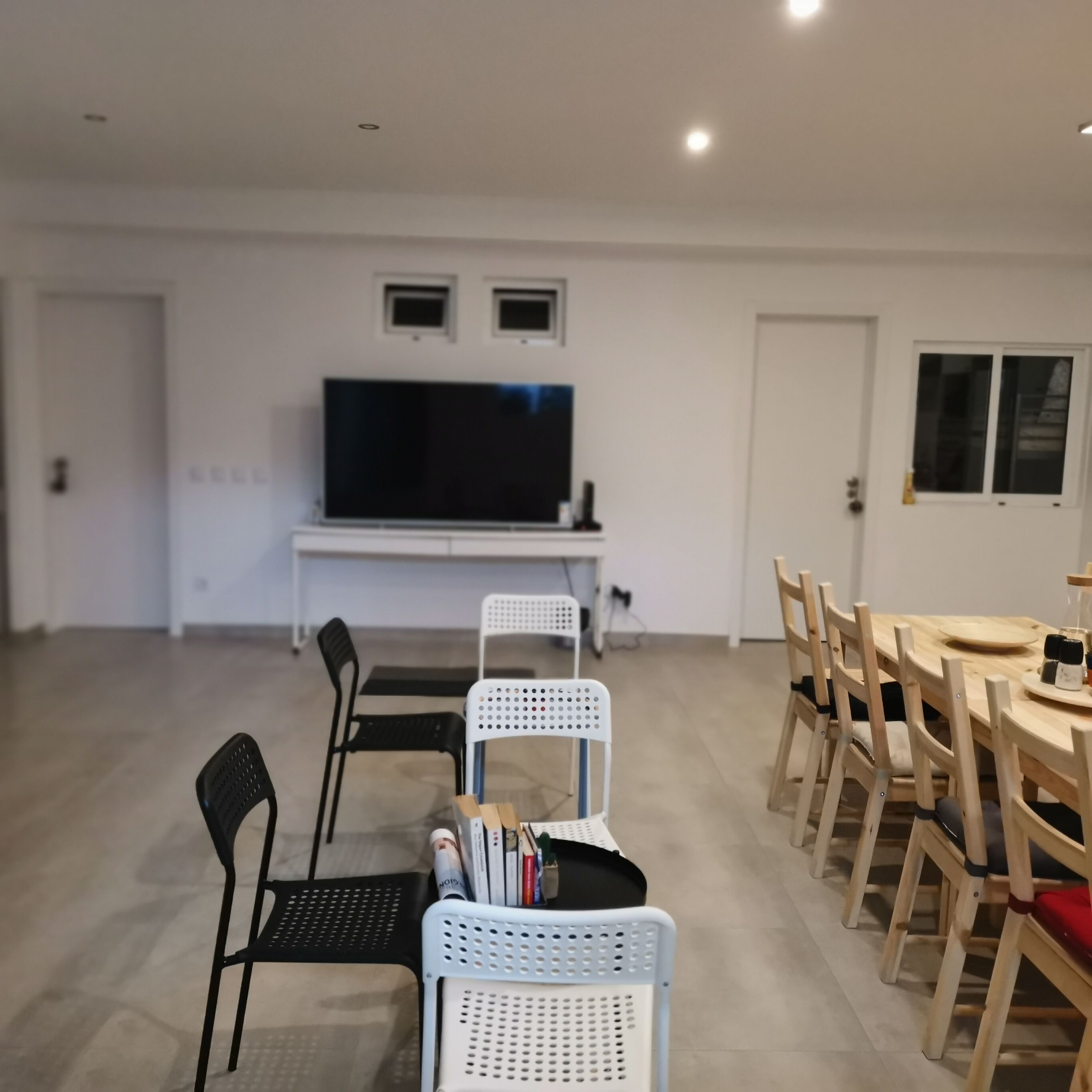 Caparica Poshtel, An Luxury Hostel