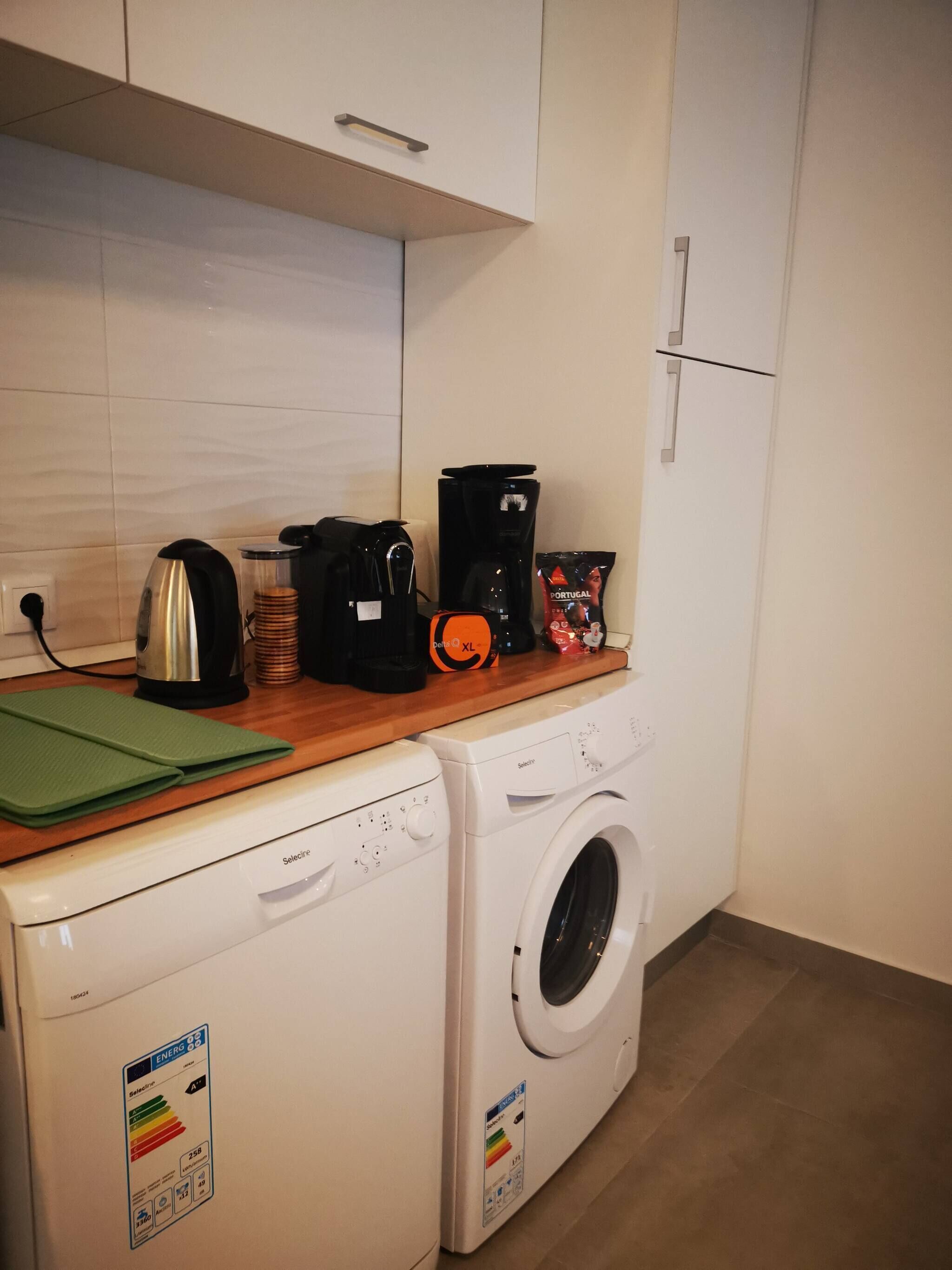 Caparica Poshtel, An Luxury Hostel