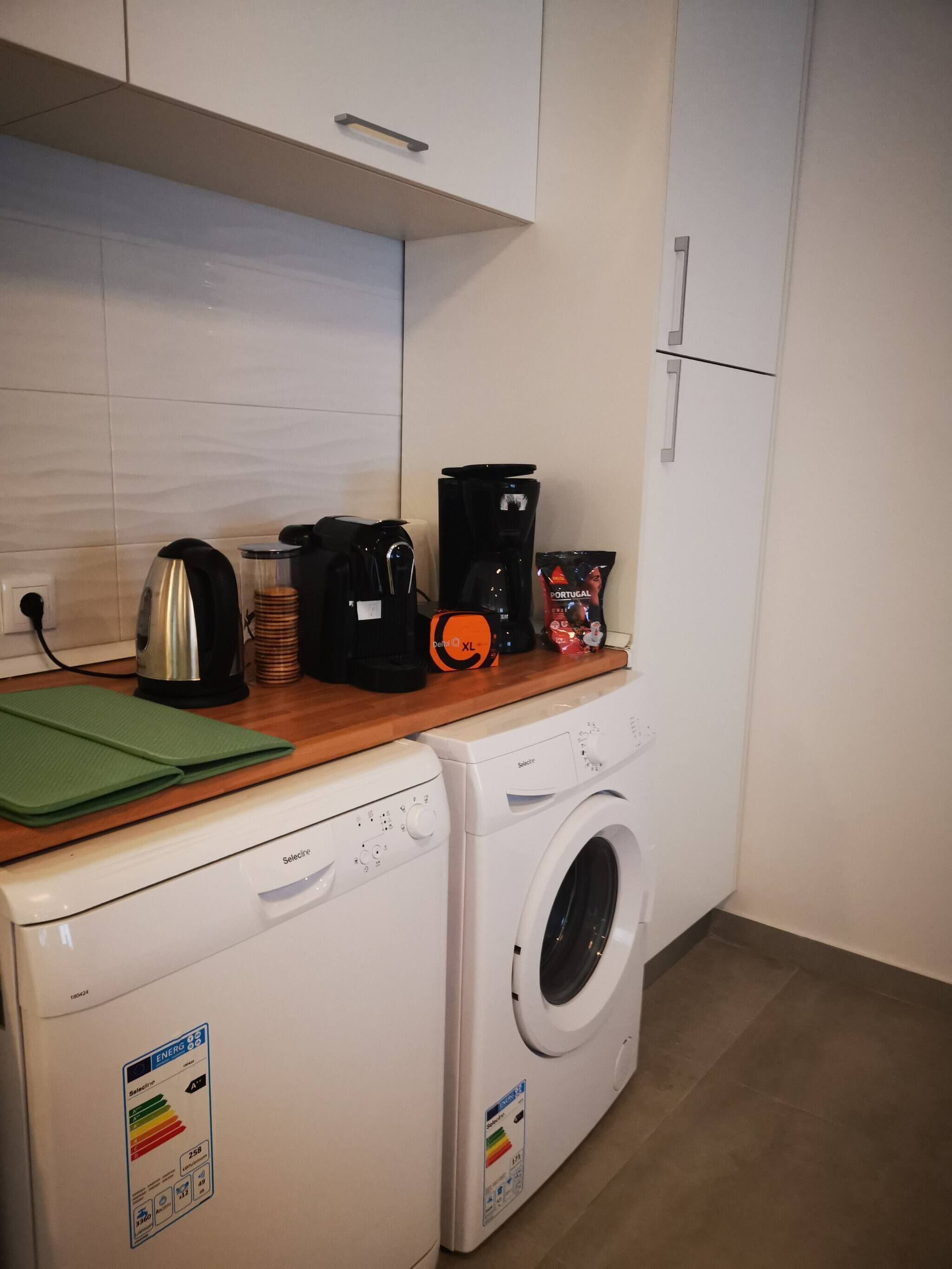 Caparica Poshtel, An Luxury Hostel