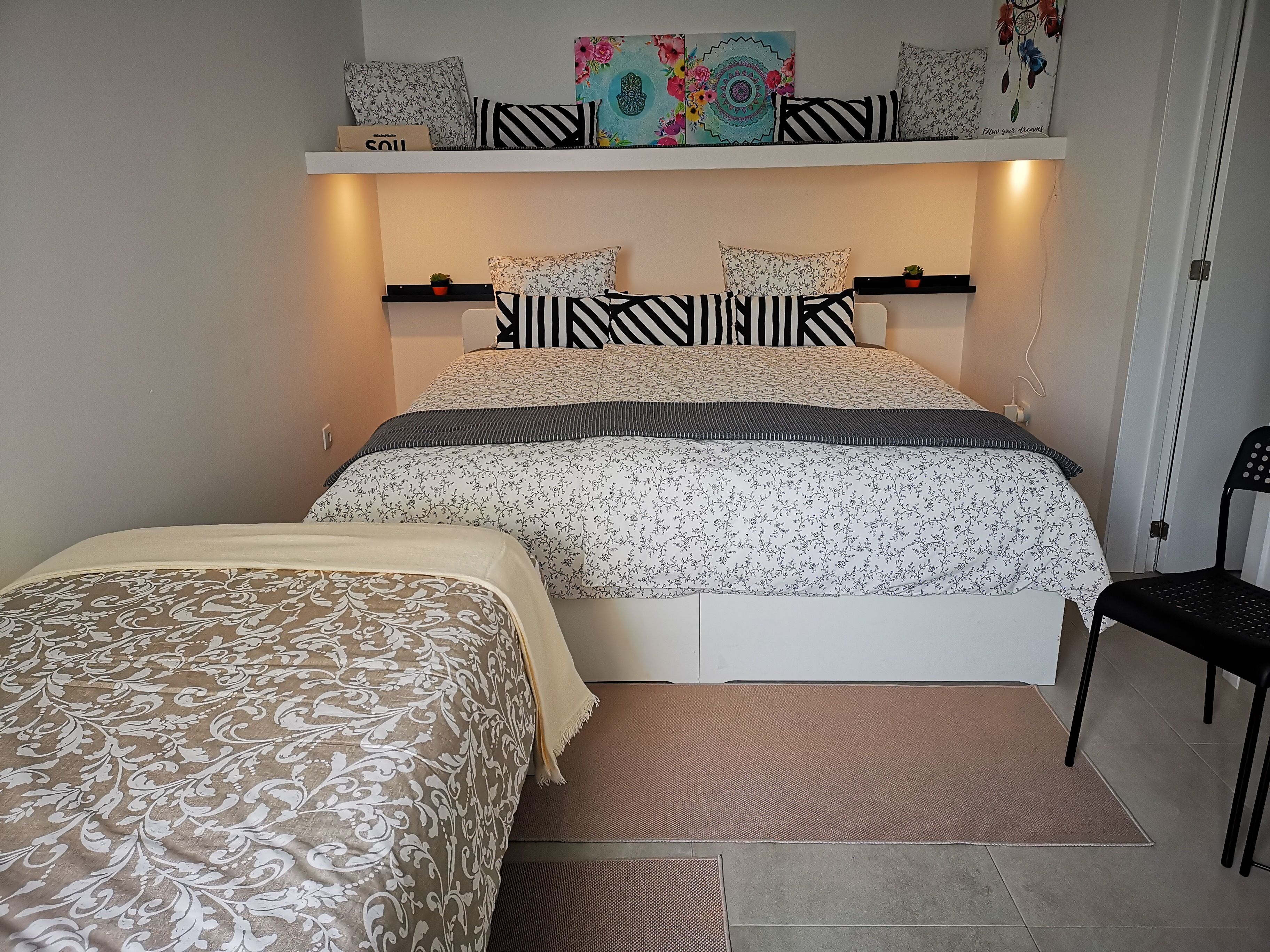 Caparica Poshtel, An Luxury Hostel