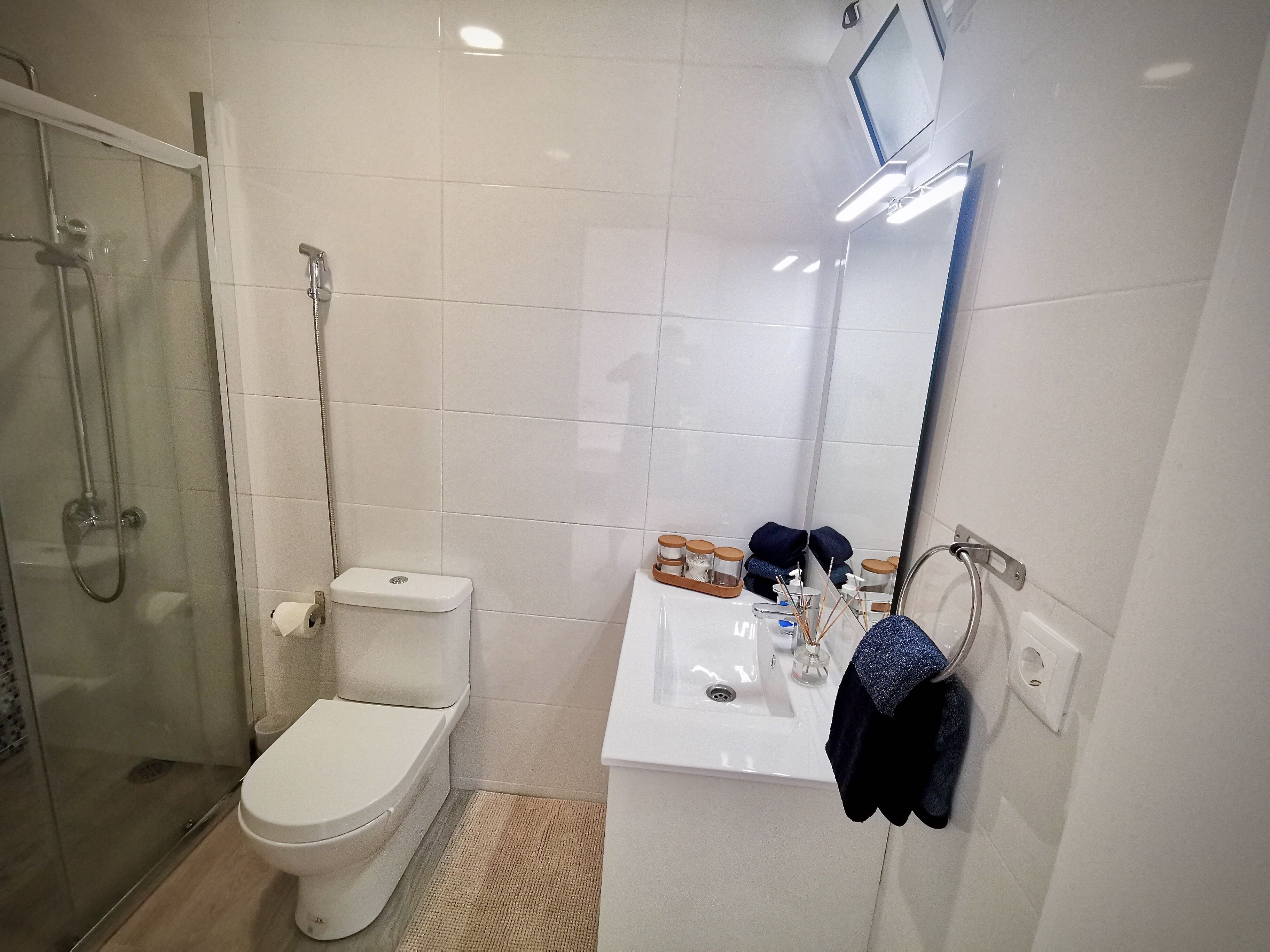 Caparica Poshtel, An Luxury Hostel