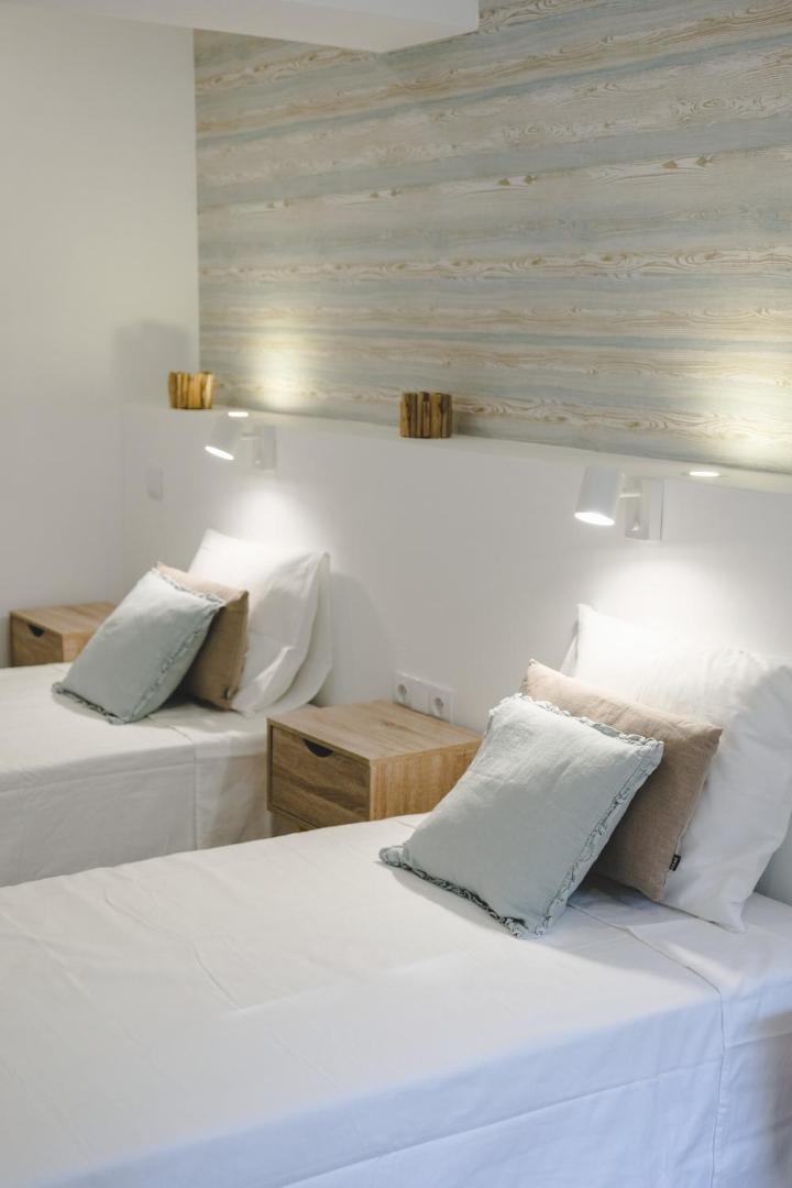 4U Lisbon Airport Suites