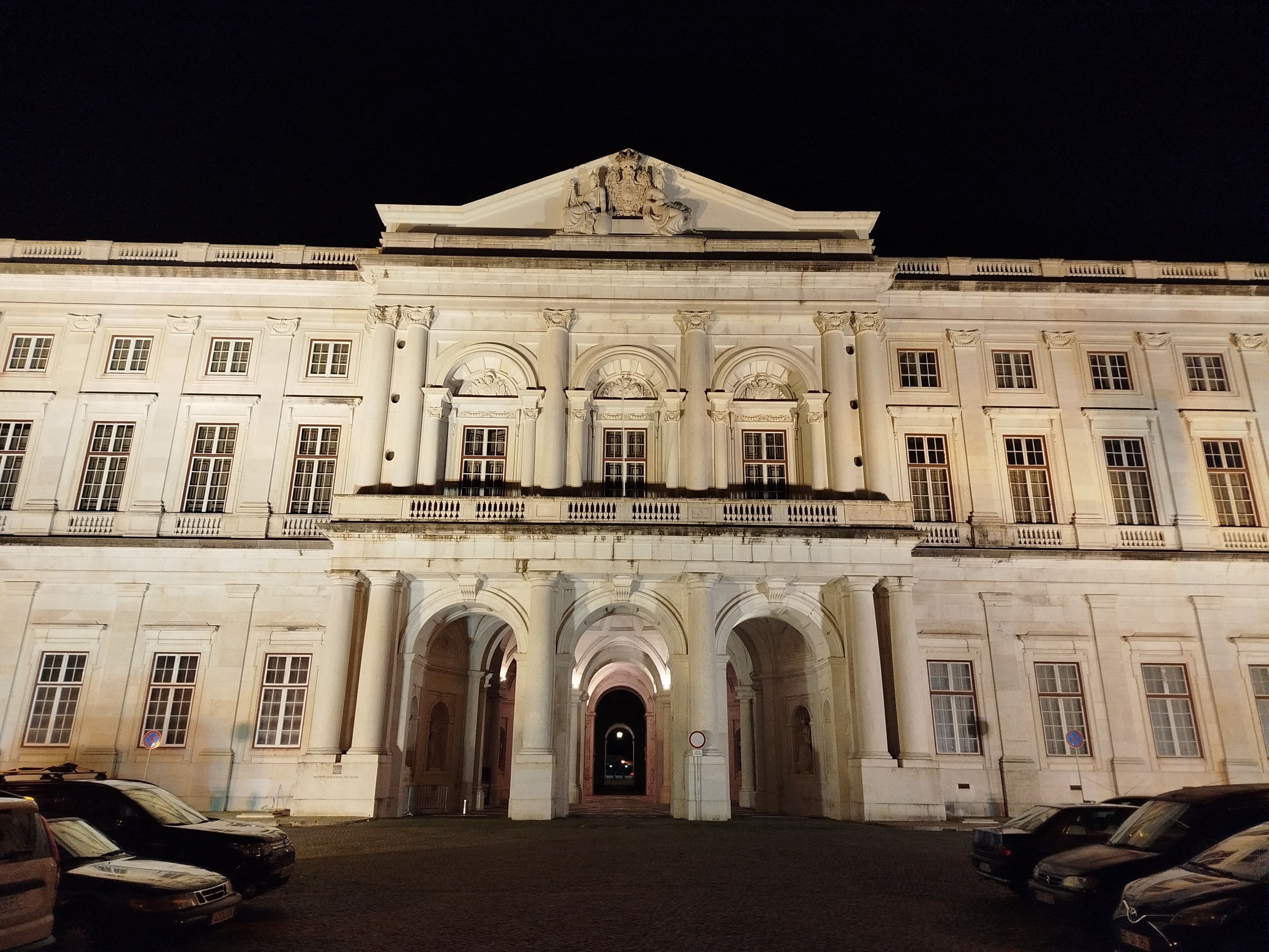 Ajuda Palace Inn