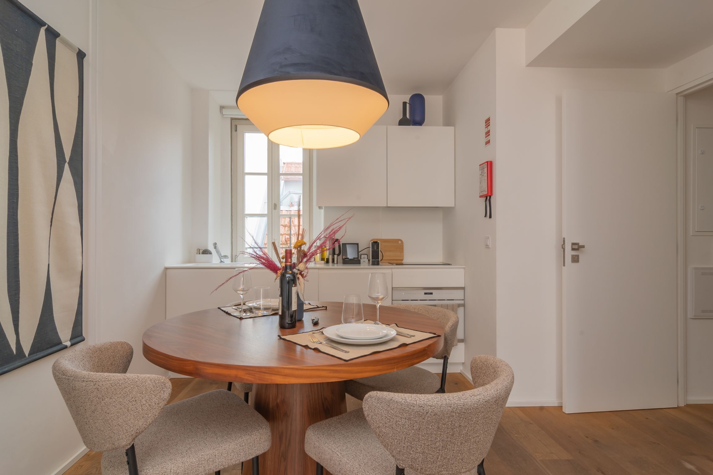 Ando Living Townhouse - Santa Justa 77