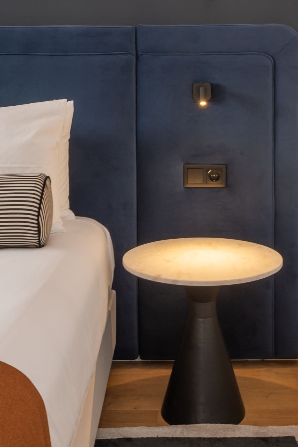 Ando Living Townhouse - Santa Justa 77