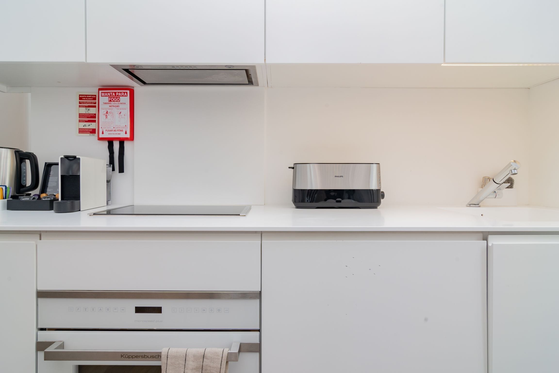 Ando Living Townhouse - Santa Justa 77