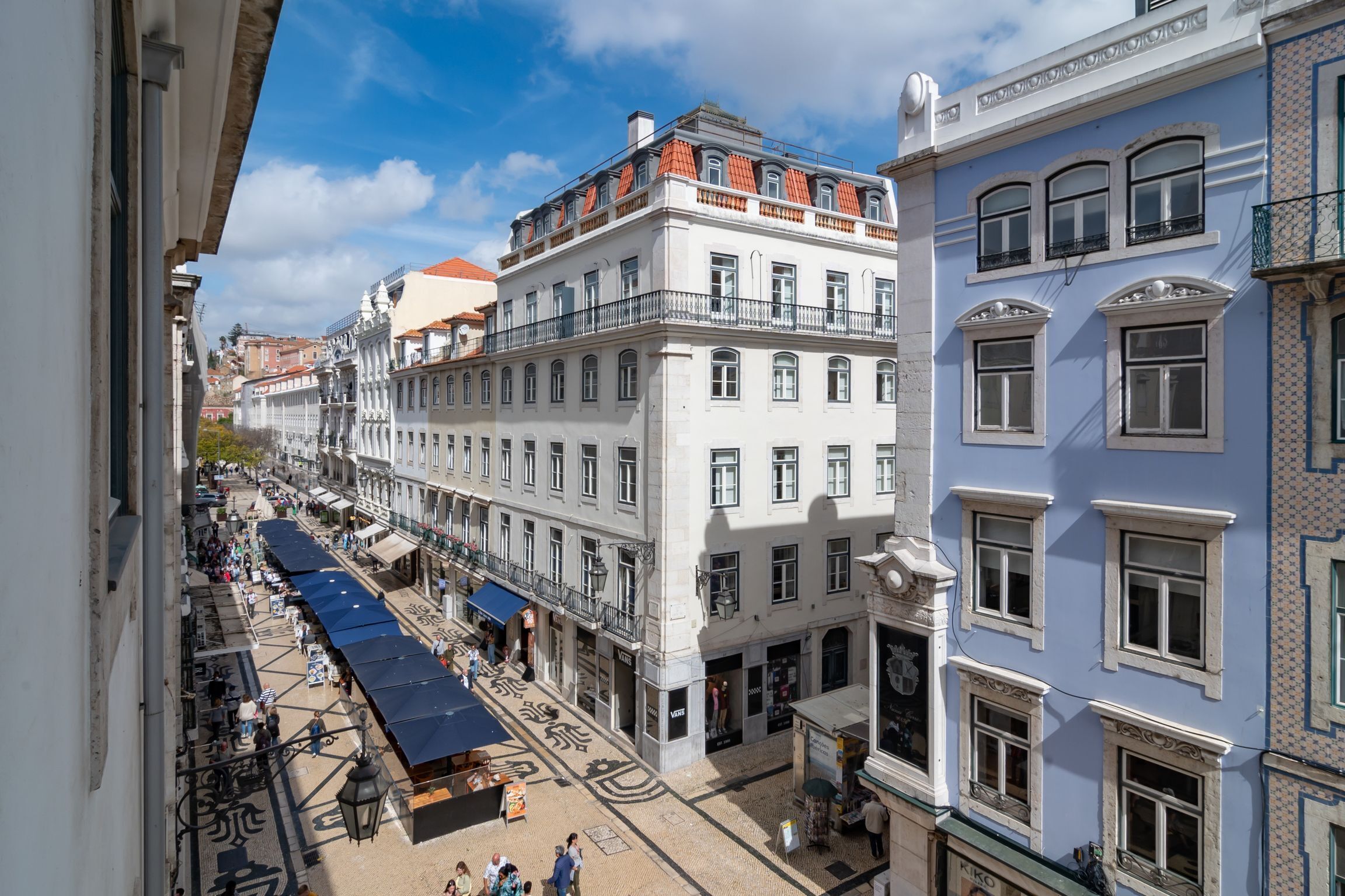 Ando Living Townhouse - Santa Justa 77