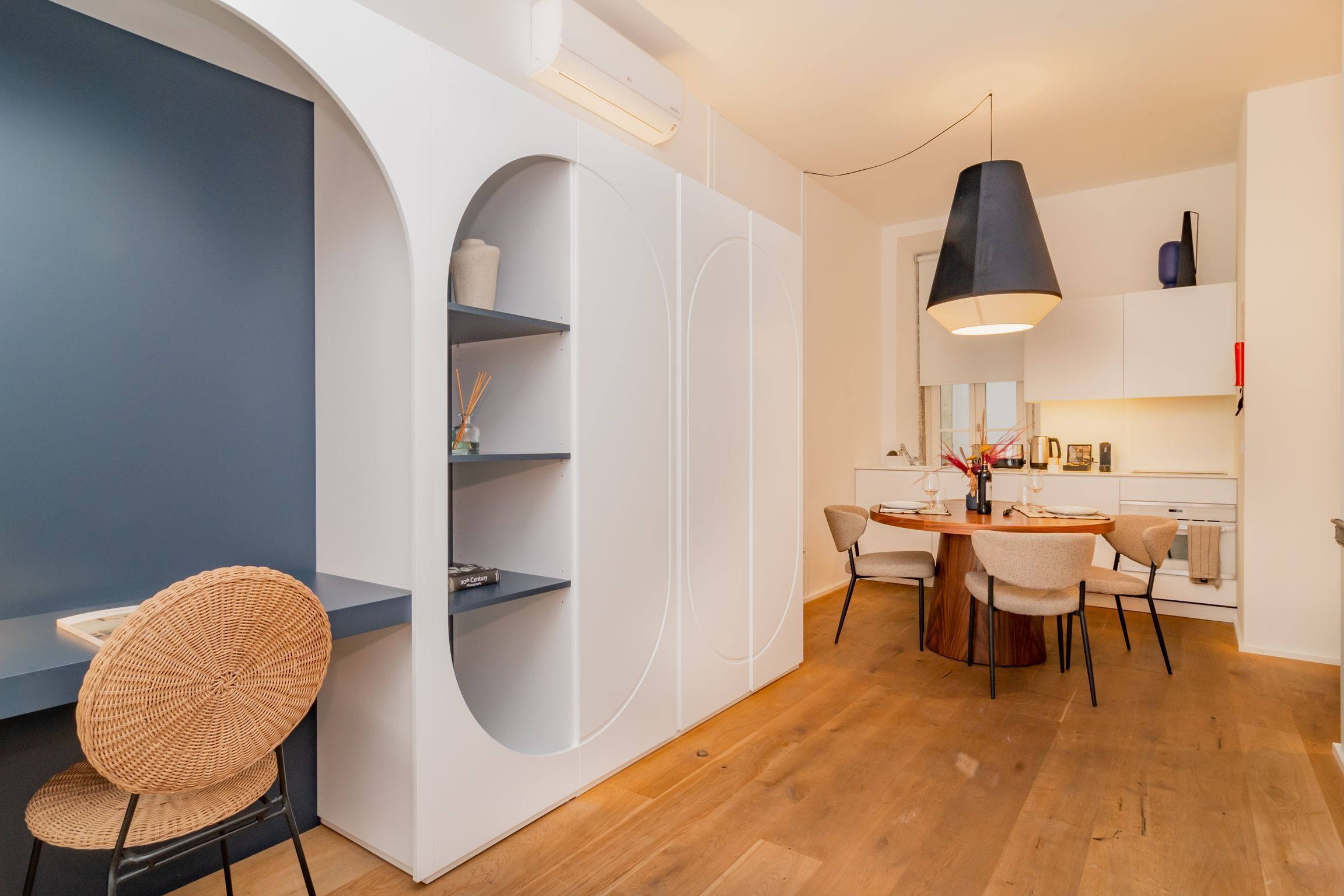 Ando Living Townhouse - Santa Justa 77
