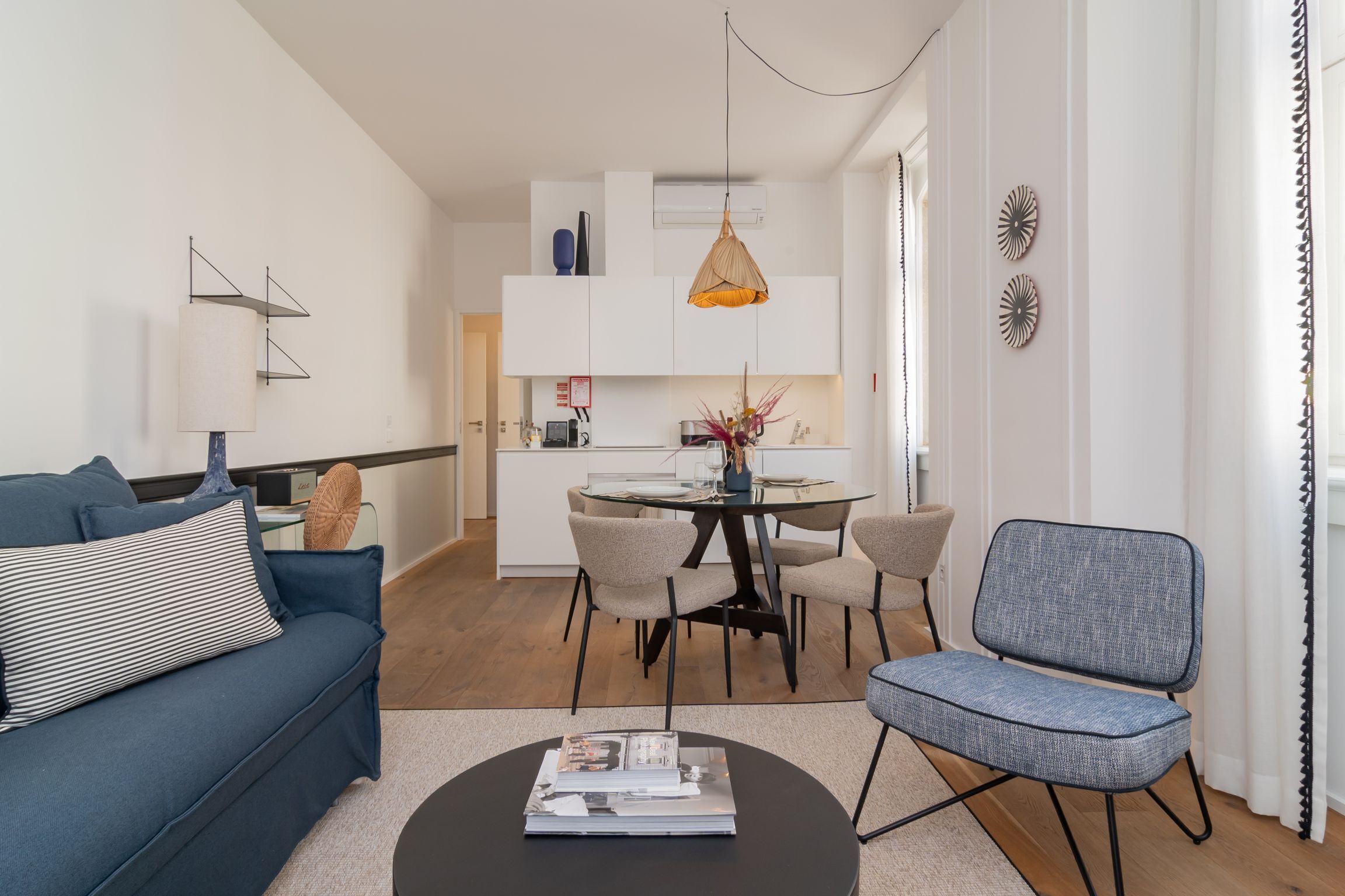Ando Living Townhouse - Santa Justa 77