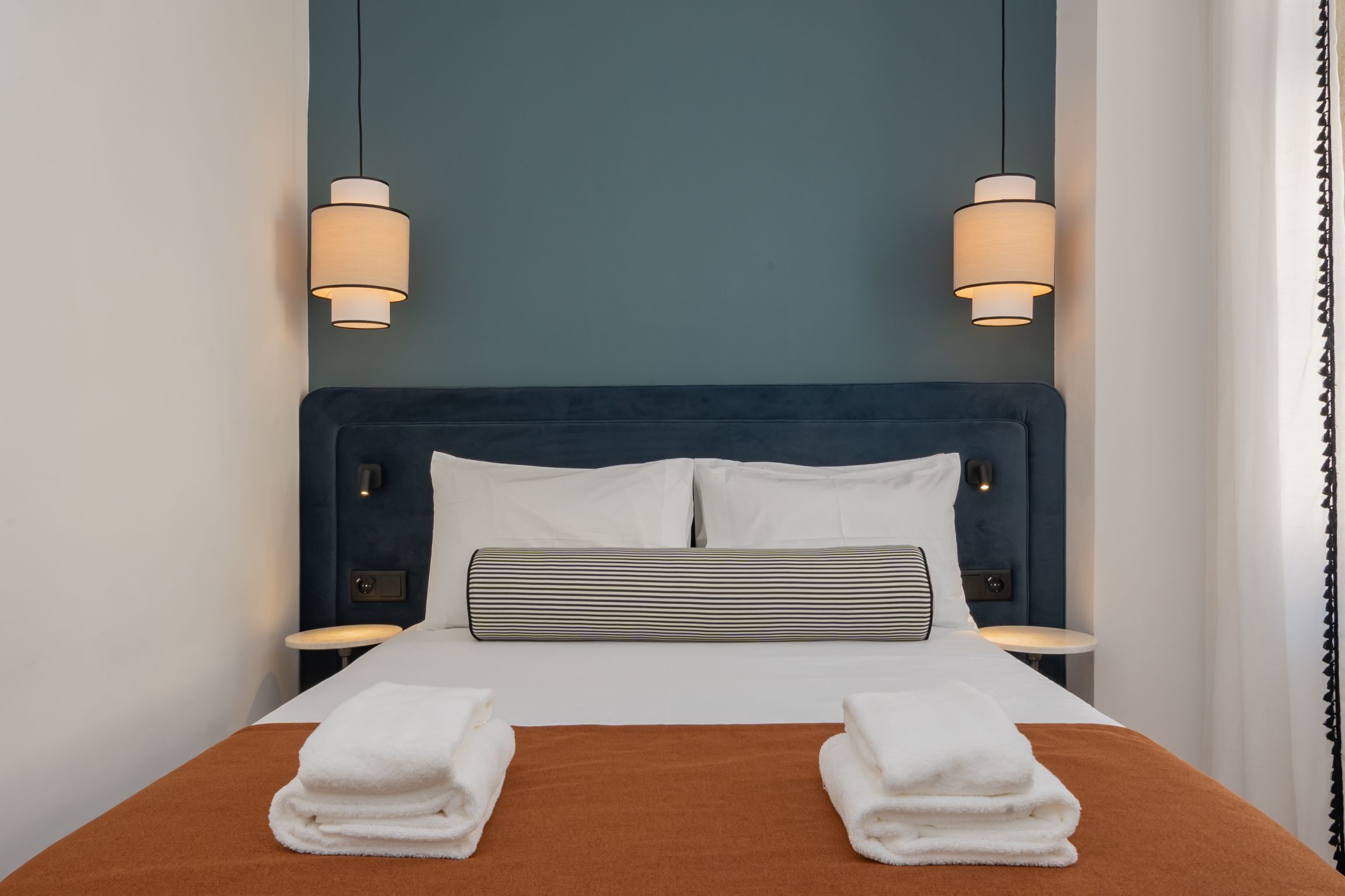 Ando Living Townhouse - Santa Justa 77