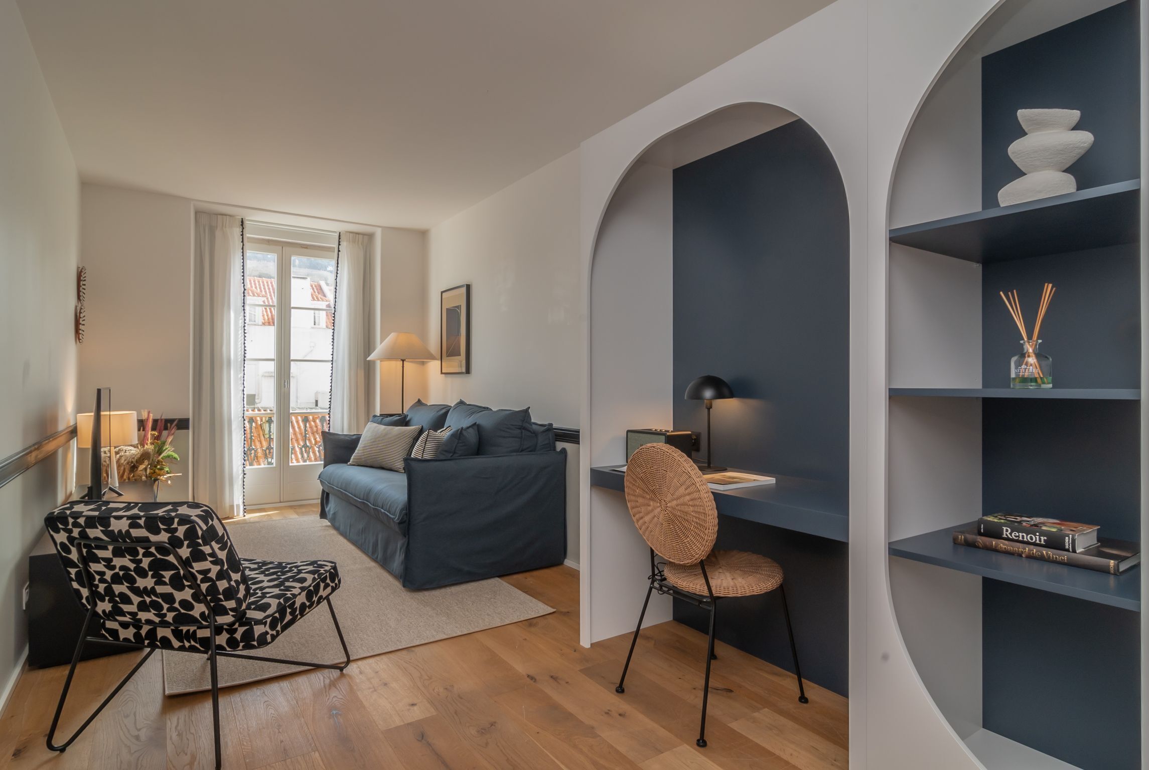 Ando Living Townhouse - Santa Justa 77