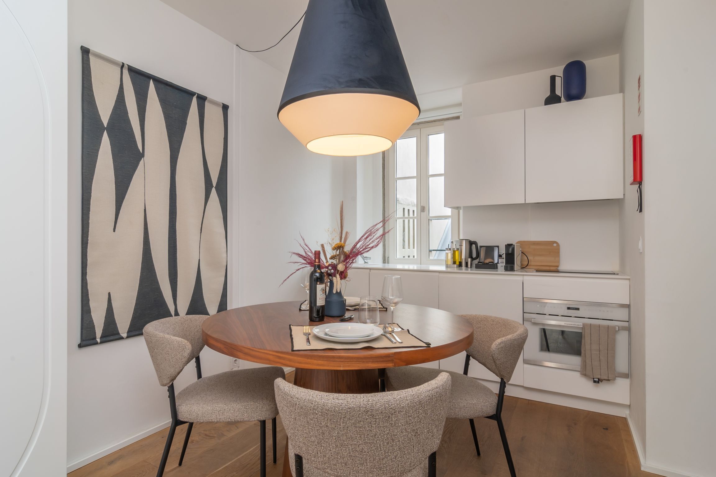 Ando Living Townhouse - Santa Justa 77