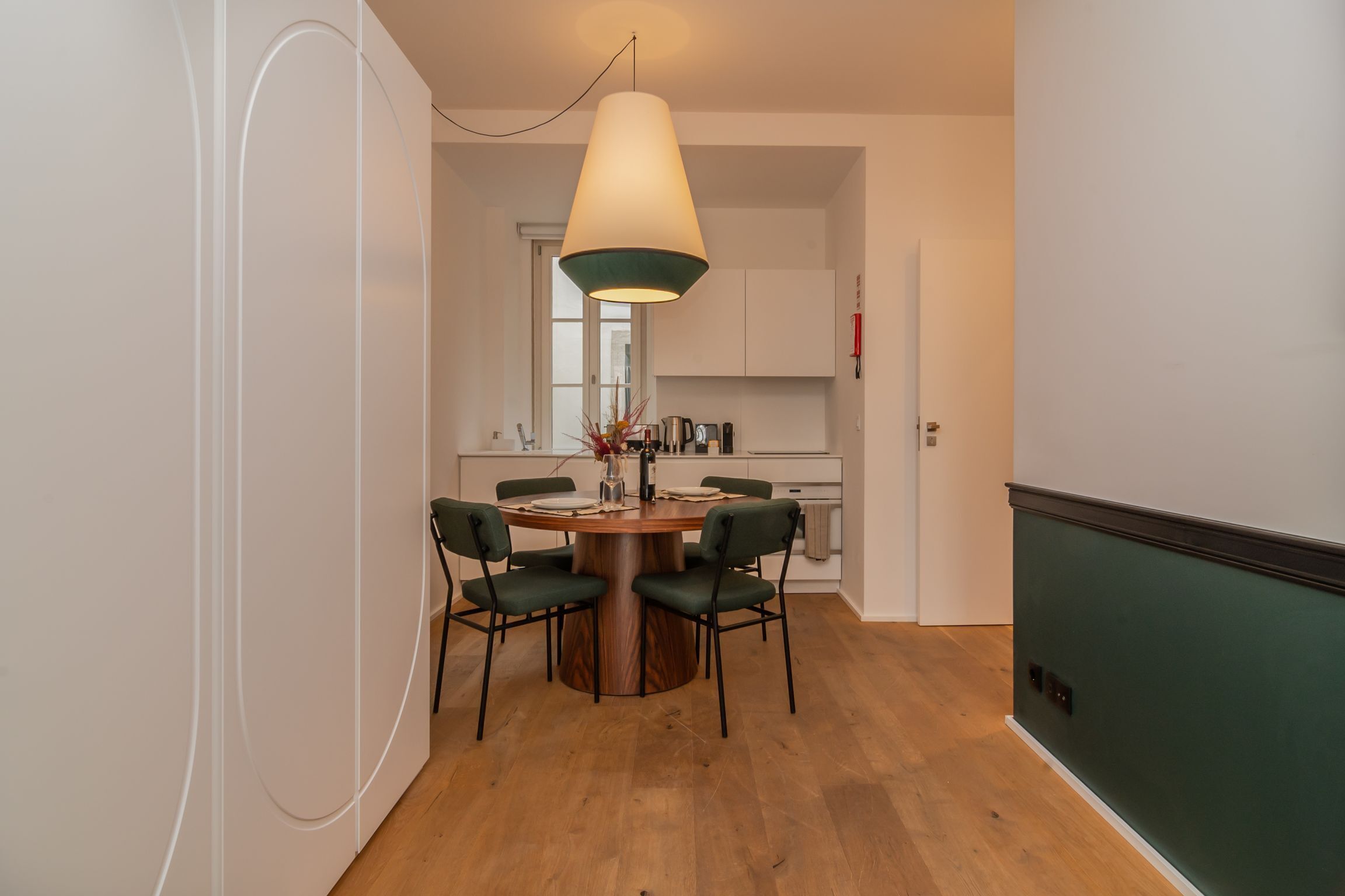 Ando Living Townhouse - Santa Justa 77