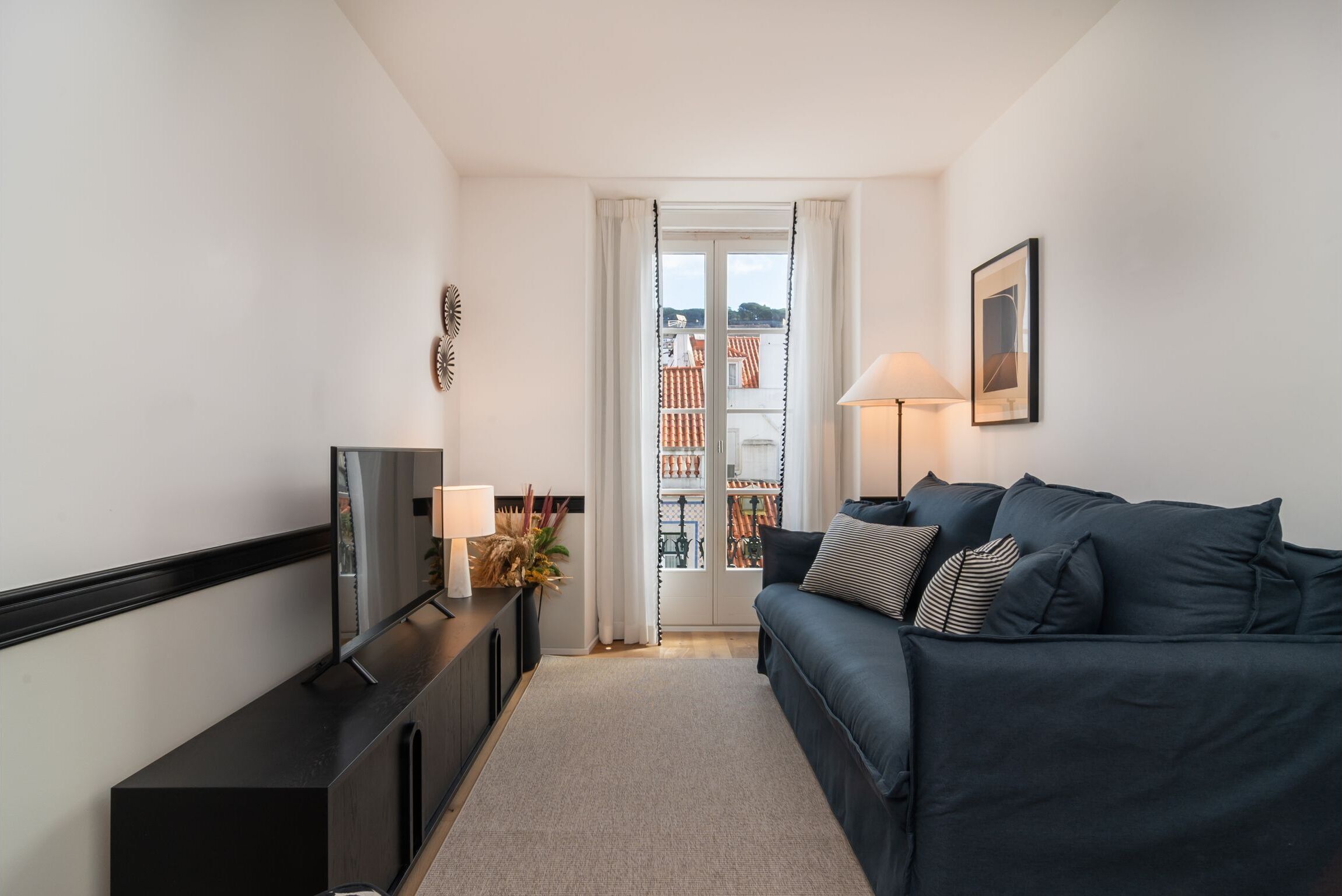 Ando Living Townhouse - Santa Justa 77