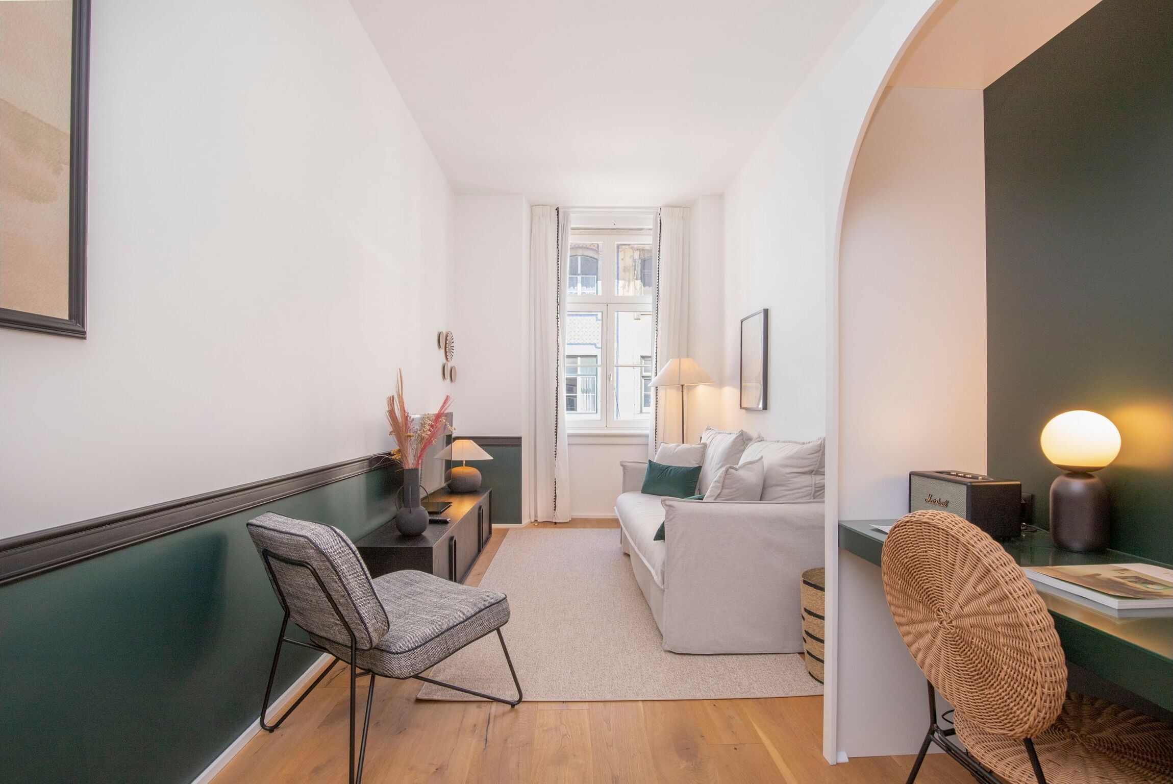 Ando Living Townhouse - Santa Justa 77
