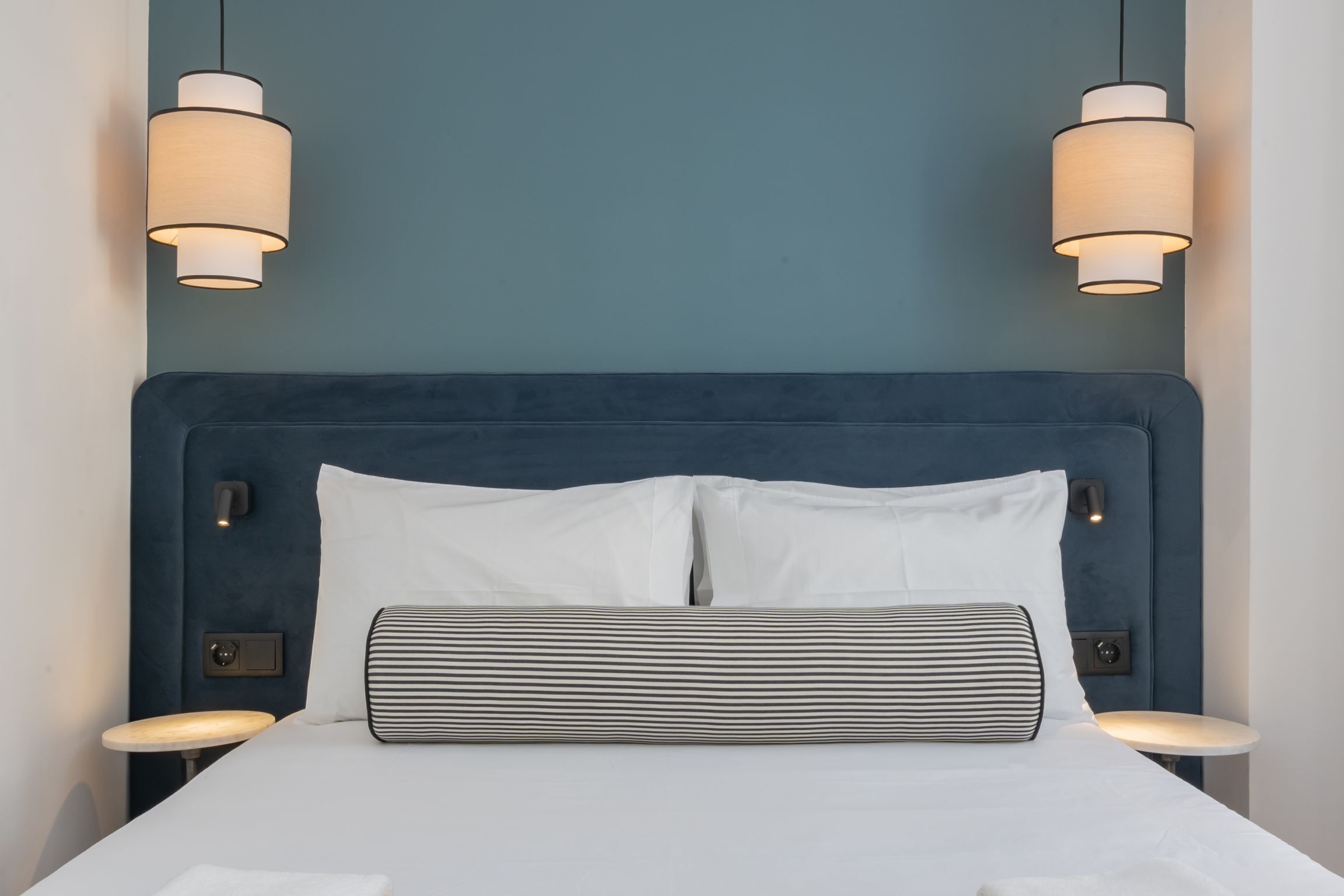 Ando Living Townhouse - Santa Justa 77