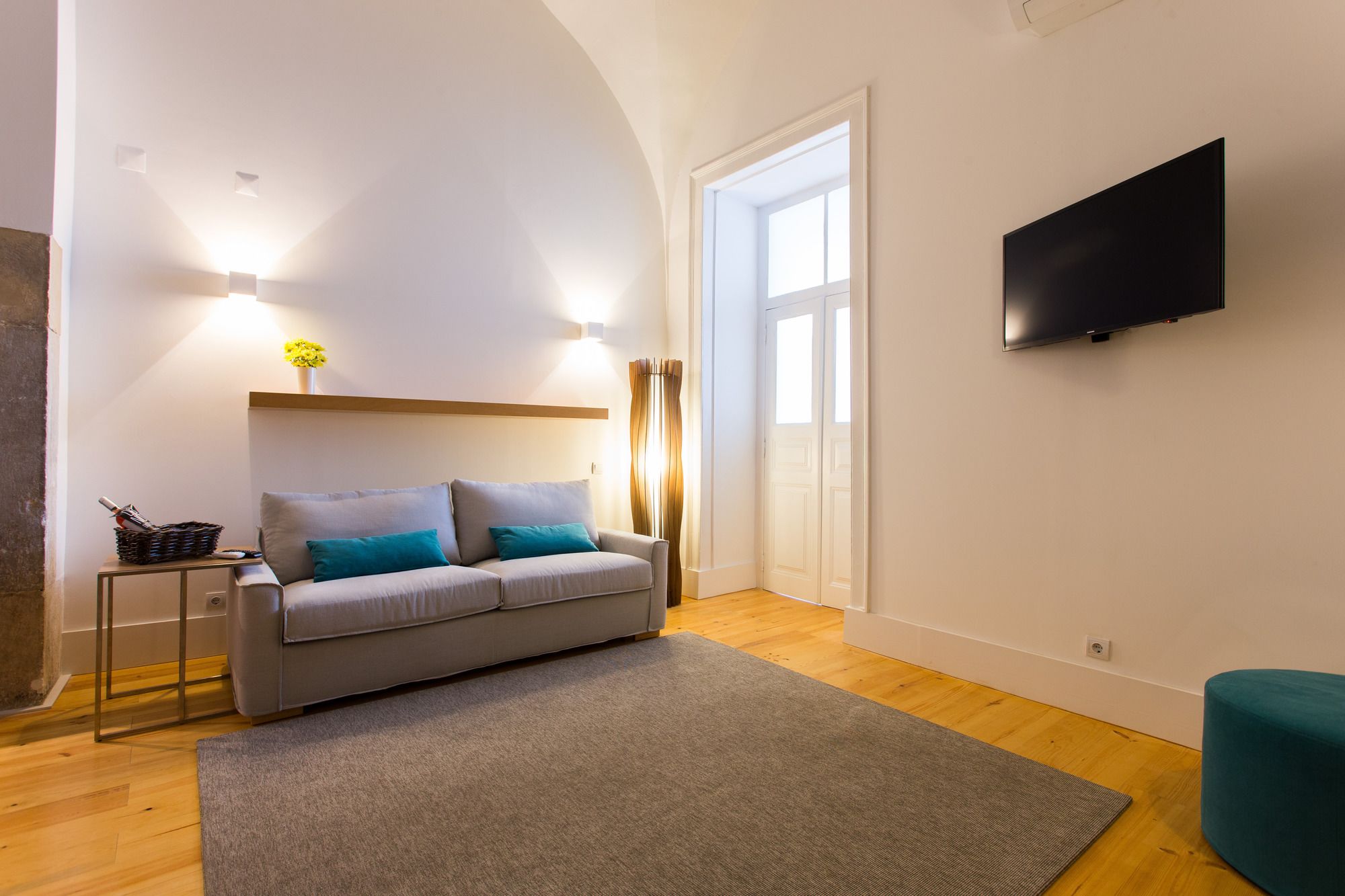 Feels Like Home Chiado Prime Suites Feels Like Home Chiado Prime Suites