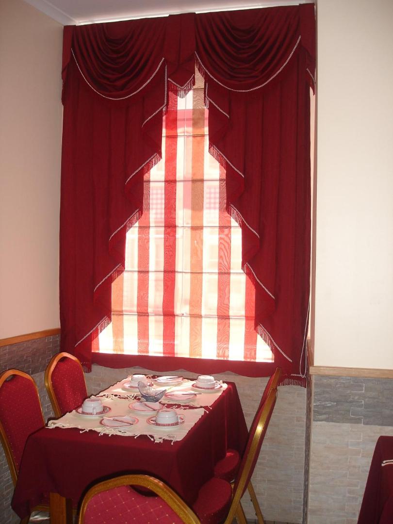 Grande Pensão Residencial Alcobia