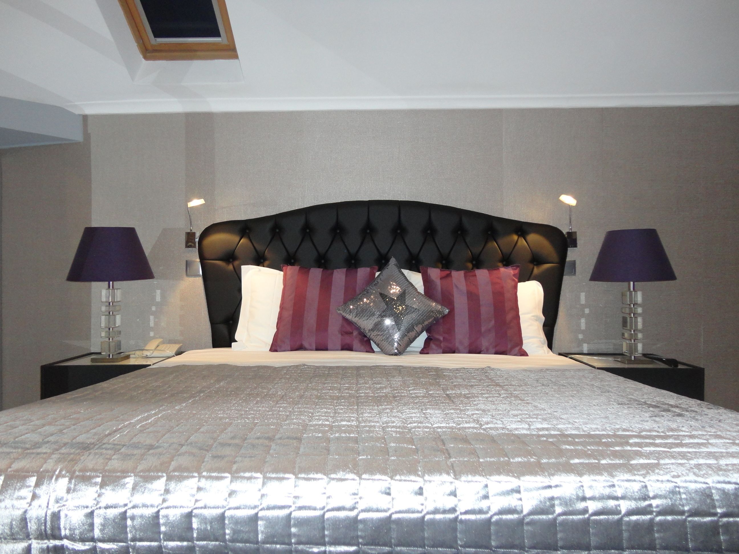 Grande Pensão Residencial Alcobia