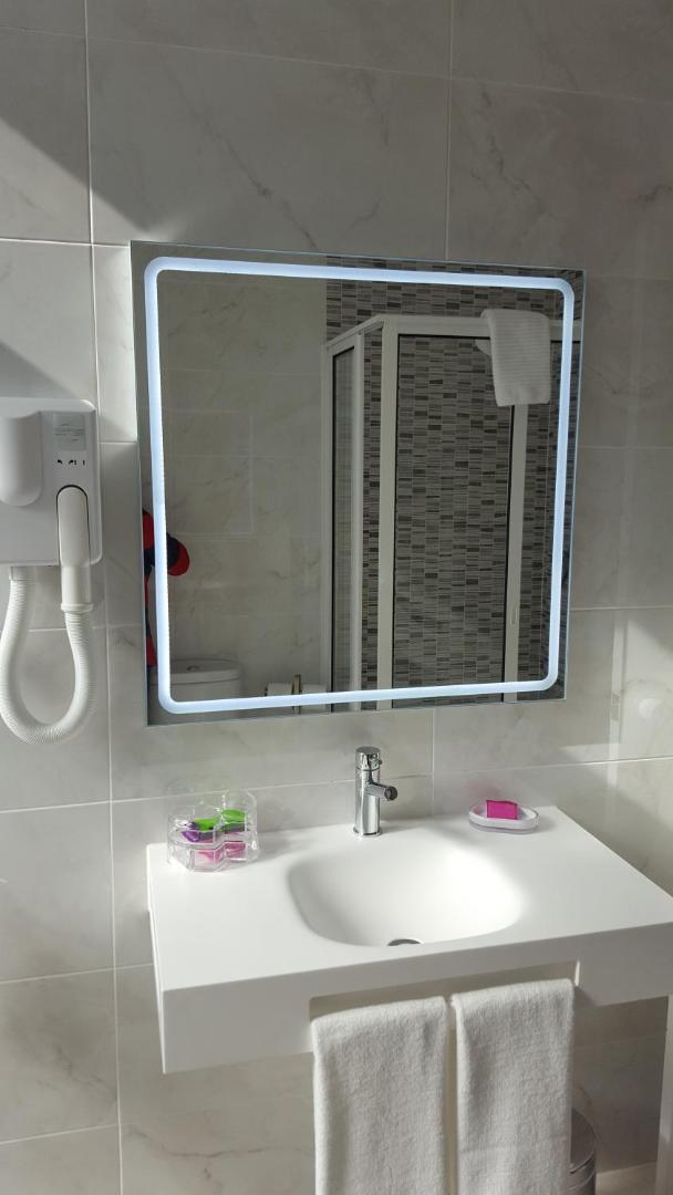 Grande Pensão Residencial Alcobia