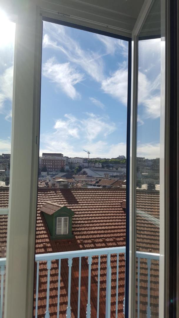 Grande Pensão Residencial Alcobia