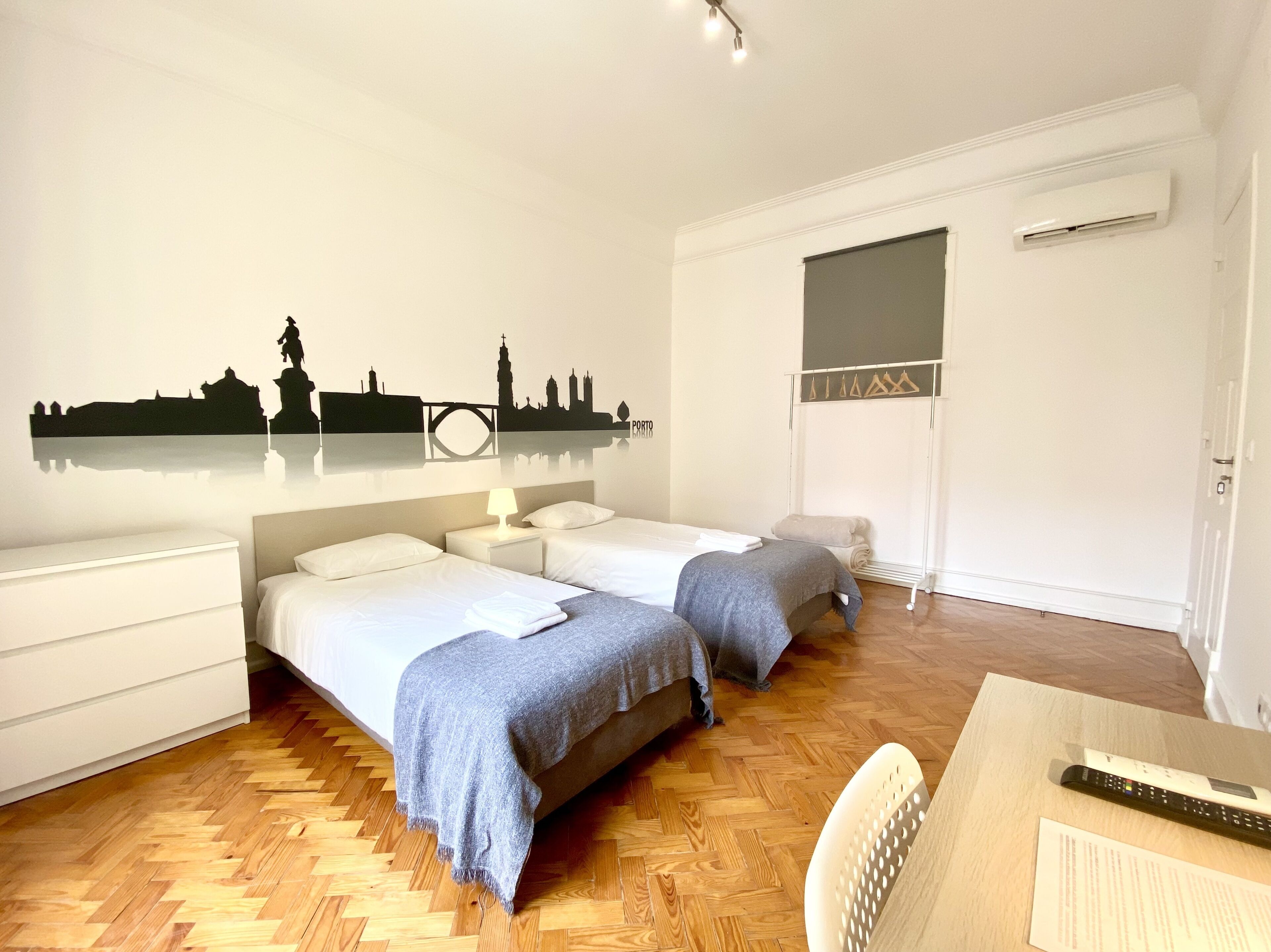 Home Out Rooms & Apartments