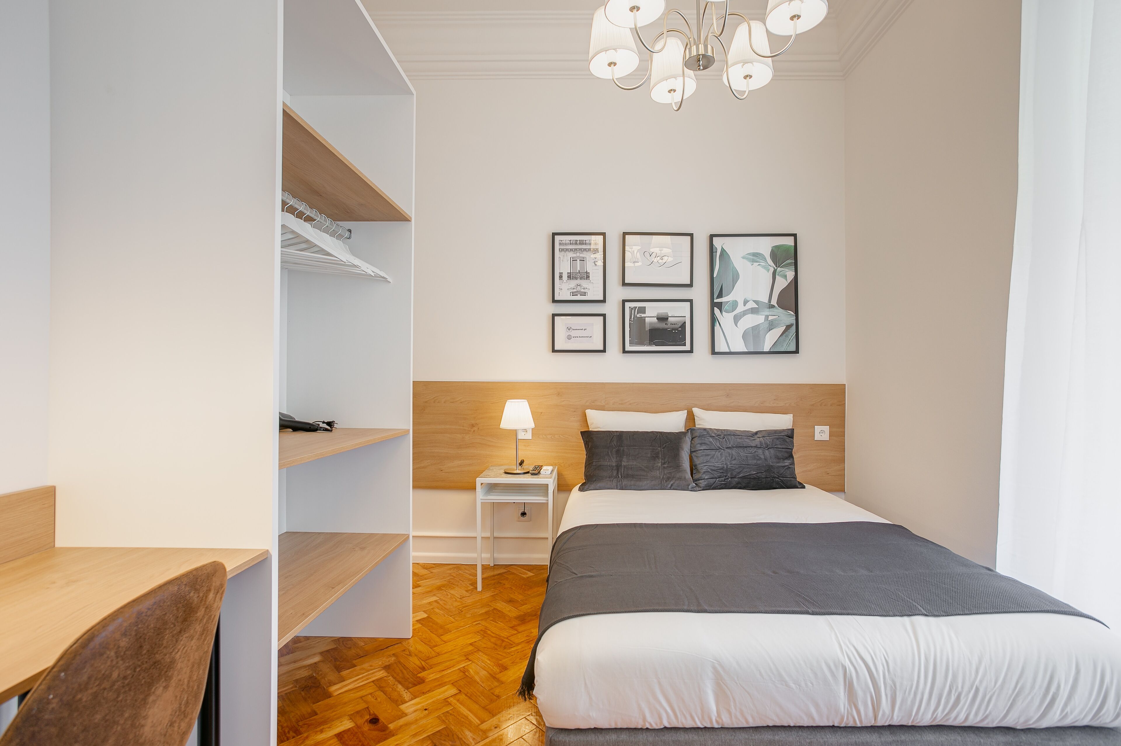 Home Out Rooms & Apartments