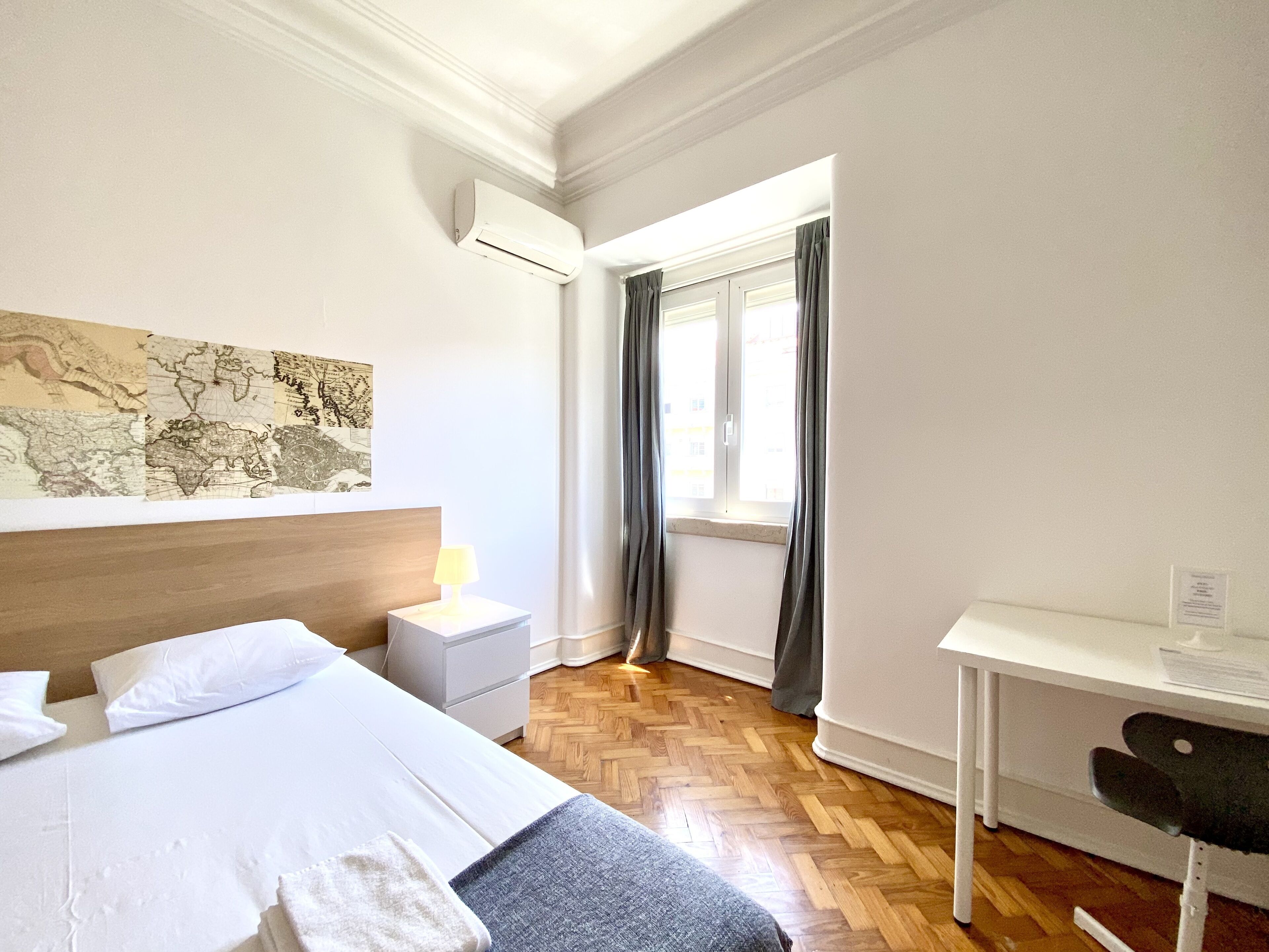 Home Out Rooms & Apartments