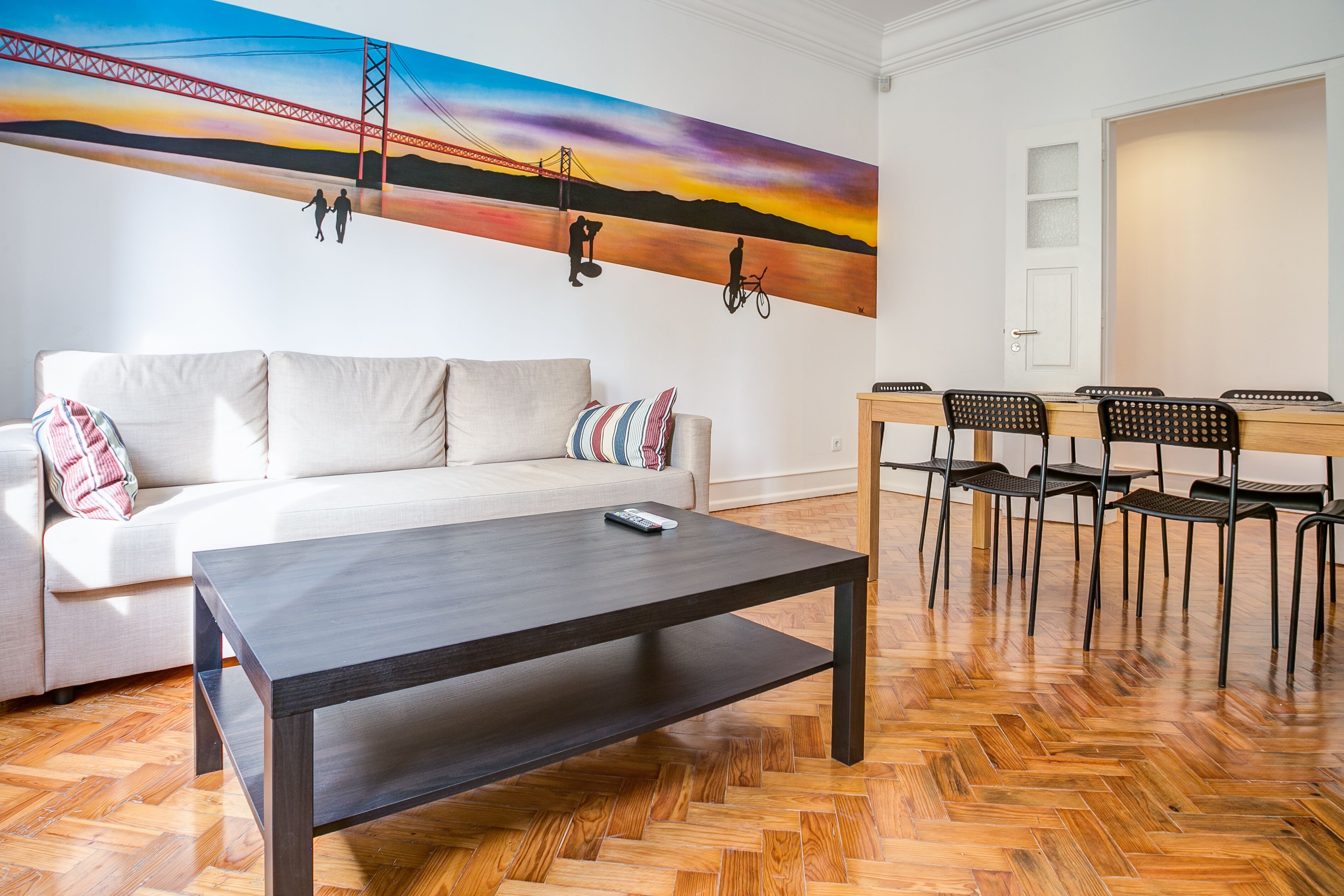 Home Out Rooms & Apartments