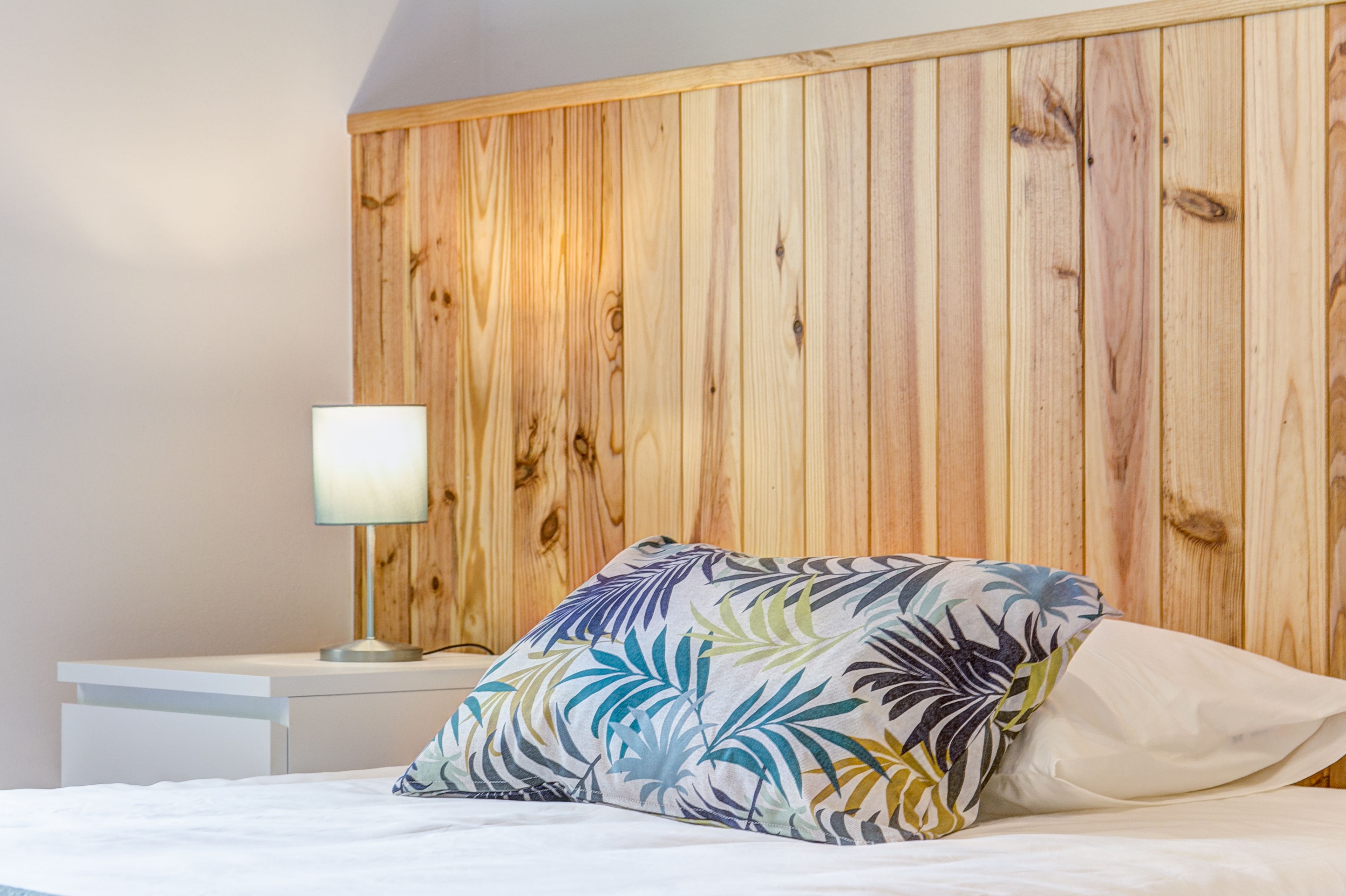 Home Out Rooms & Apartments