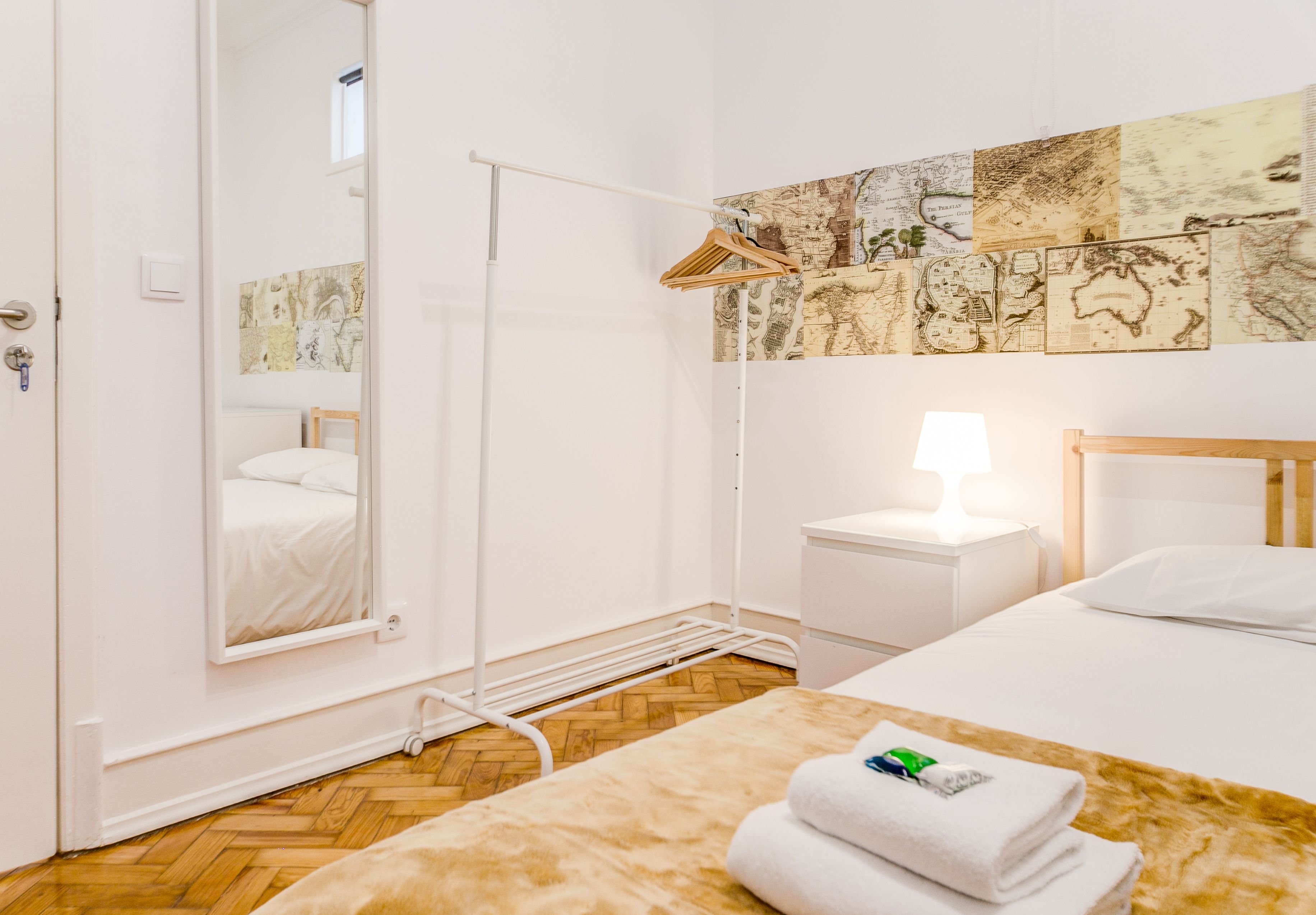 Home Out Rooms & Apartments