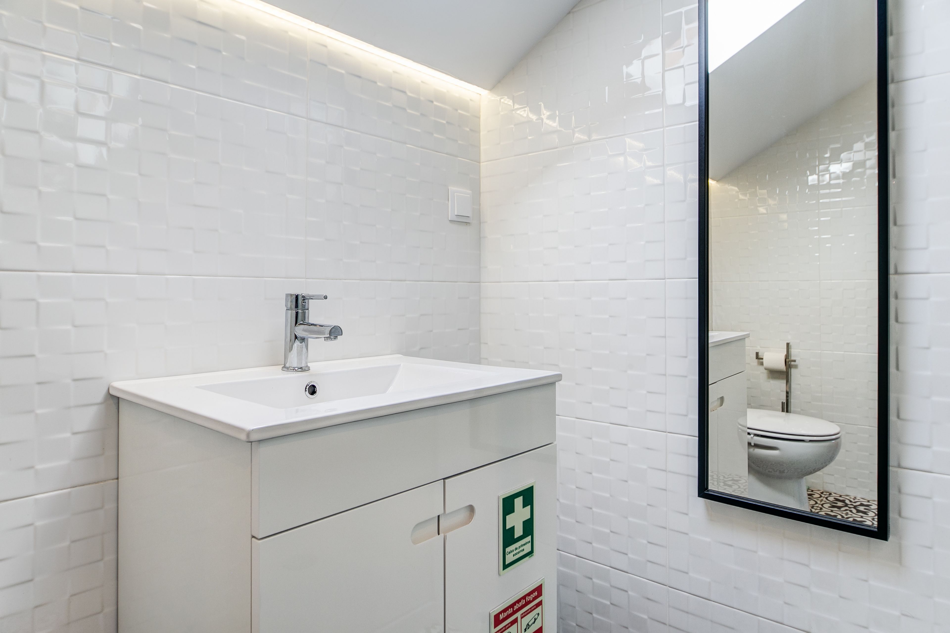 Home Out Rooms & Apartments