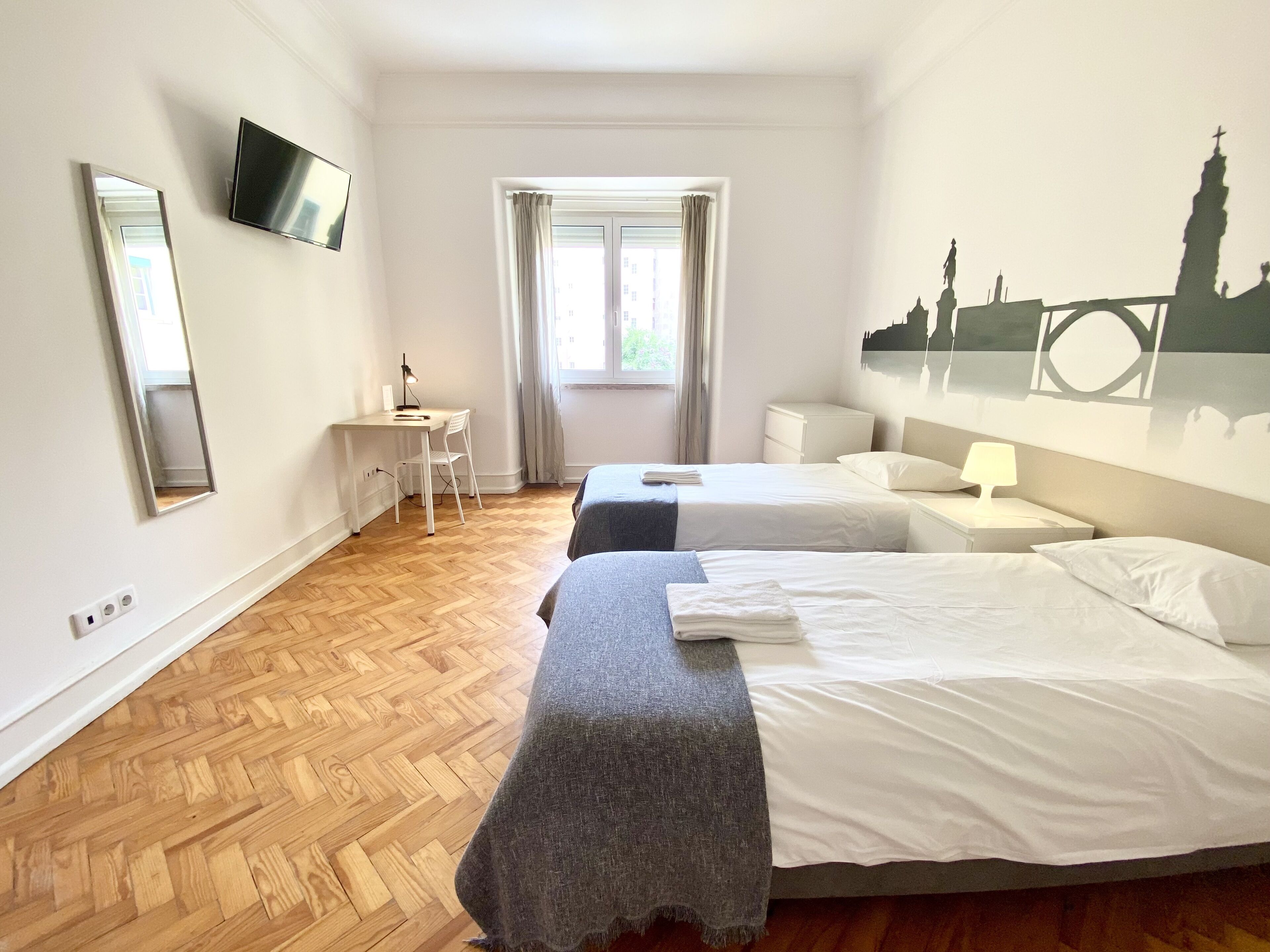 Home Out Rooms & Apartments